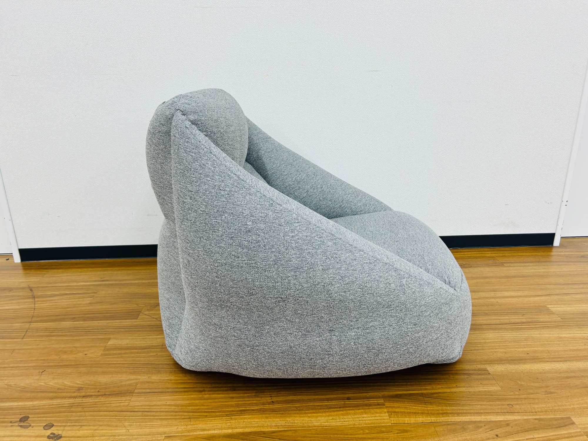 無印良品】空気でできたソファー入荷いたしました！｜2024年09月16日