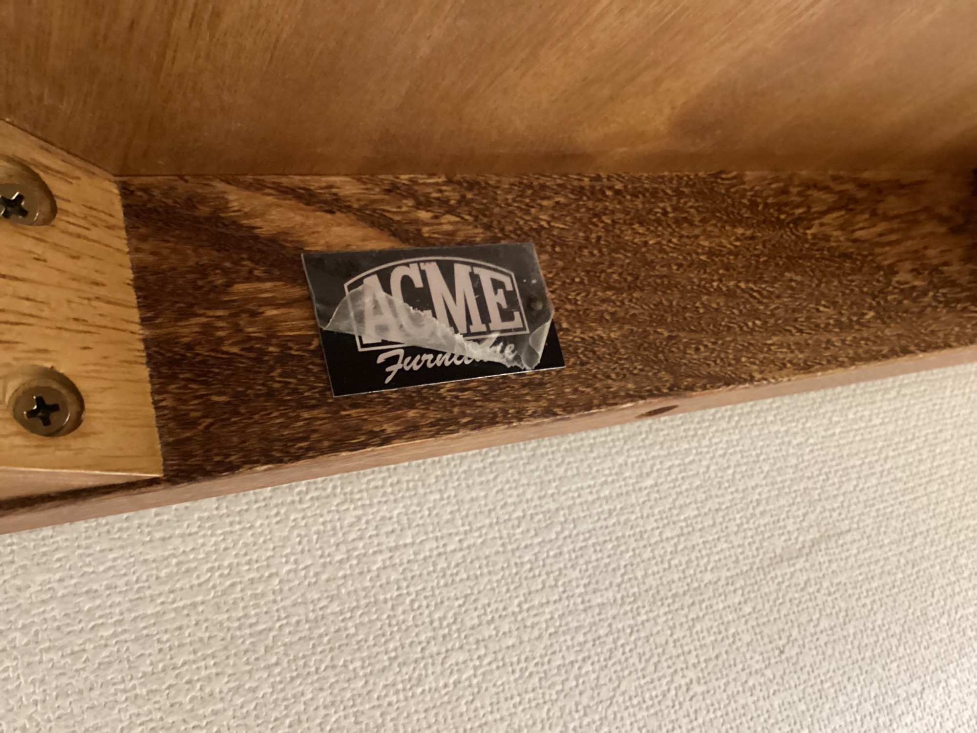 ACME Furniture（アクメファニチャー）】オーク材を使用した