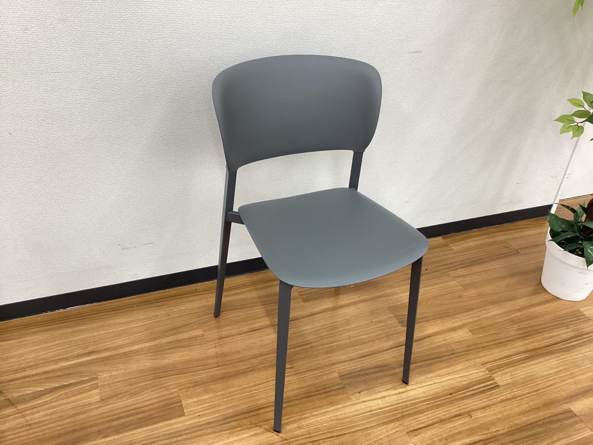 Cassina IXC（カッシーナイクスシー）】シンプルで洗練されたモダンな