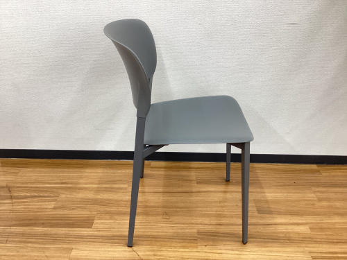 Cassina IXC（カッシーナイクスシー）】シンプルで洗練されたモダンな