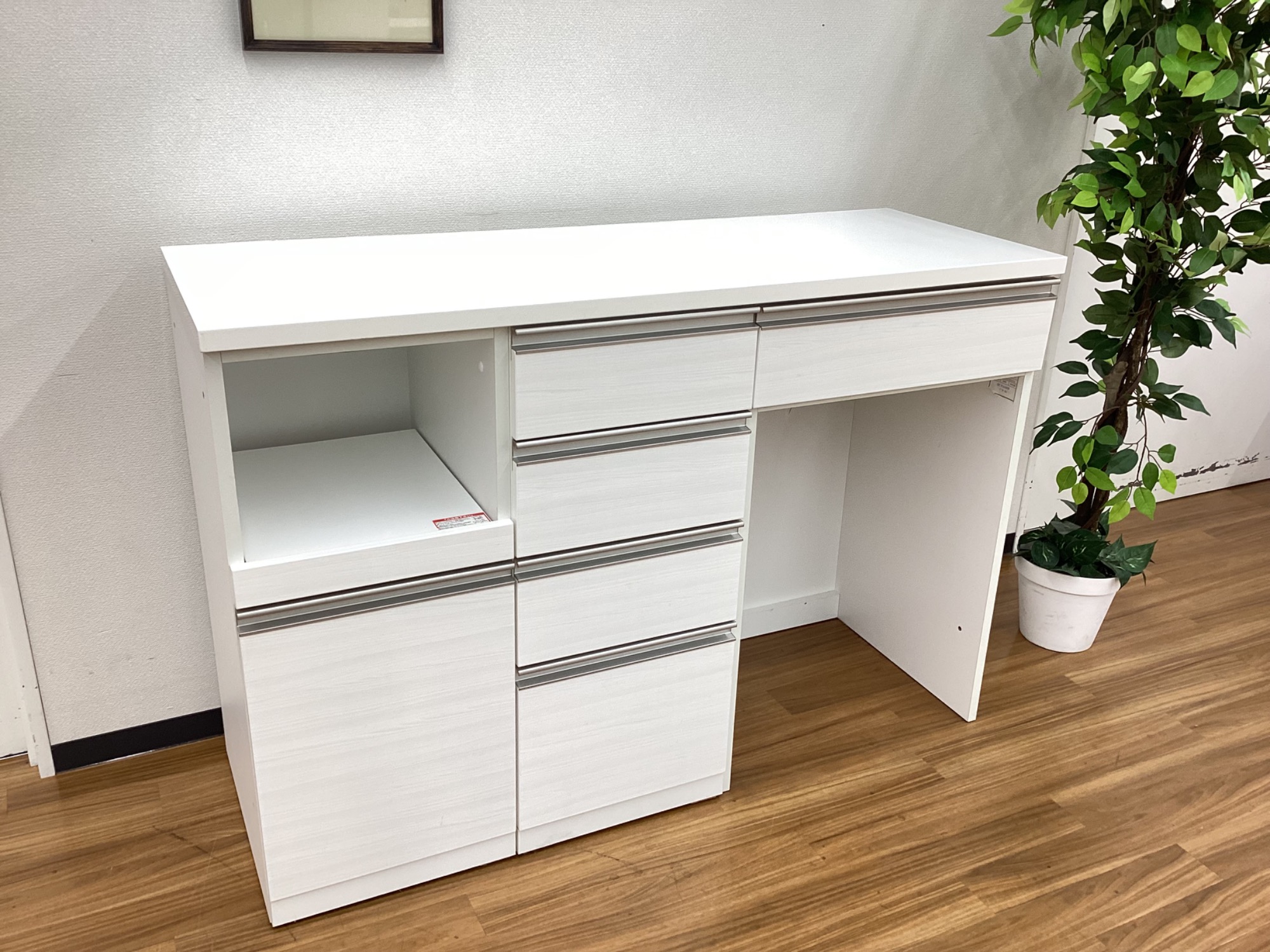 ニトリ】シンプルながらも使い勝手バツグンのキッチンカウンター