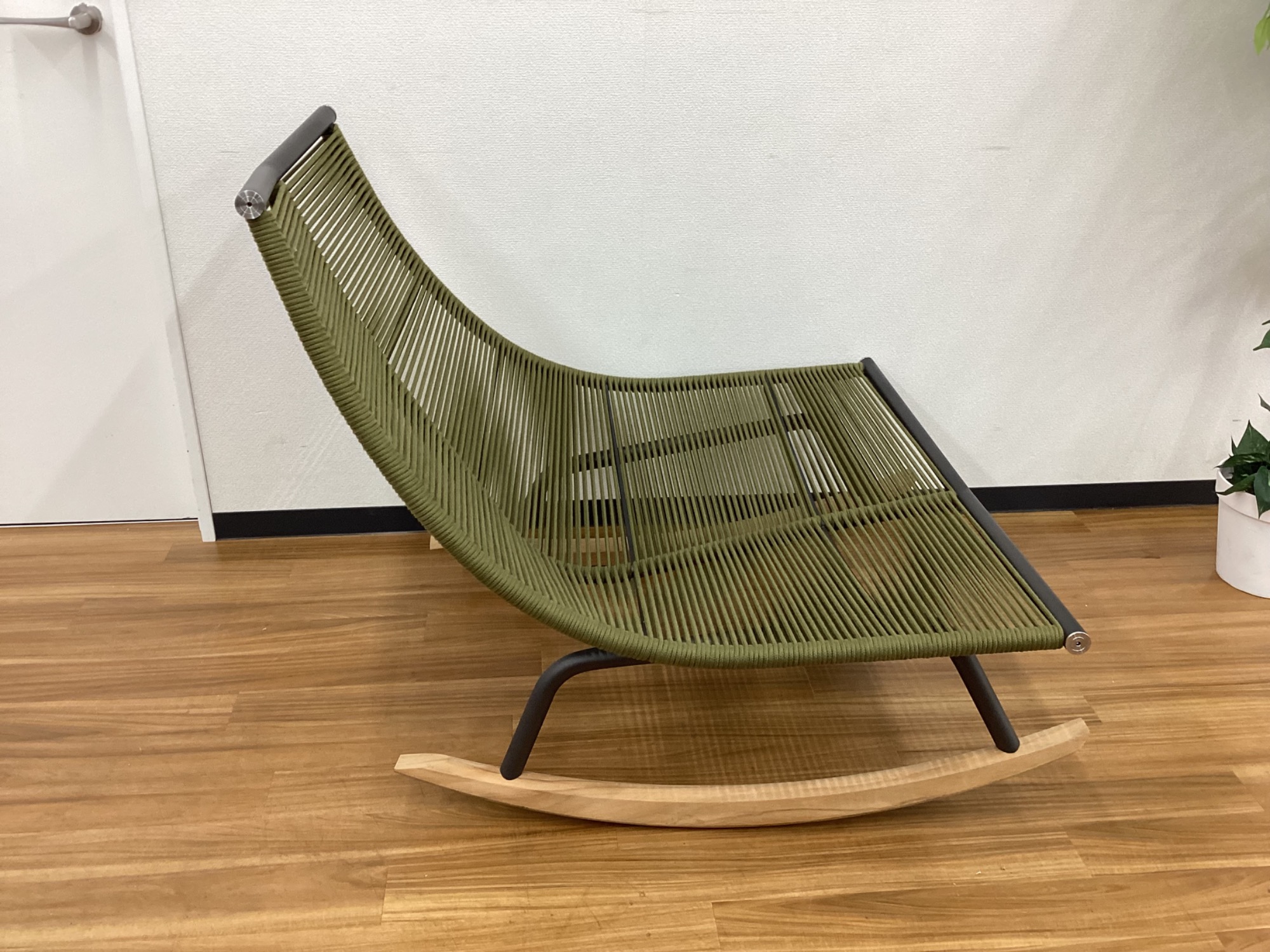 お値段見直しました！ arflex (アルフレックス) 木の葉のような