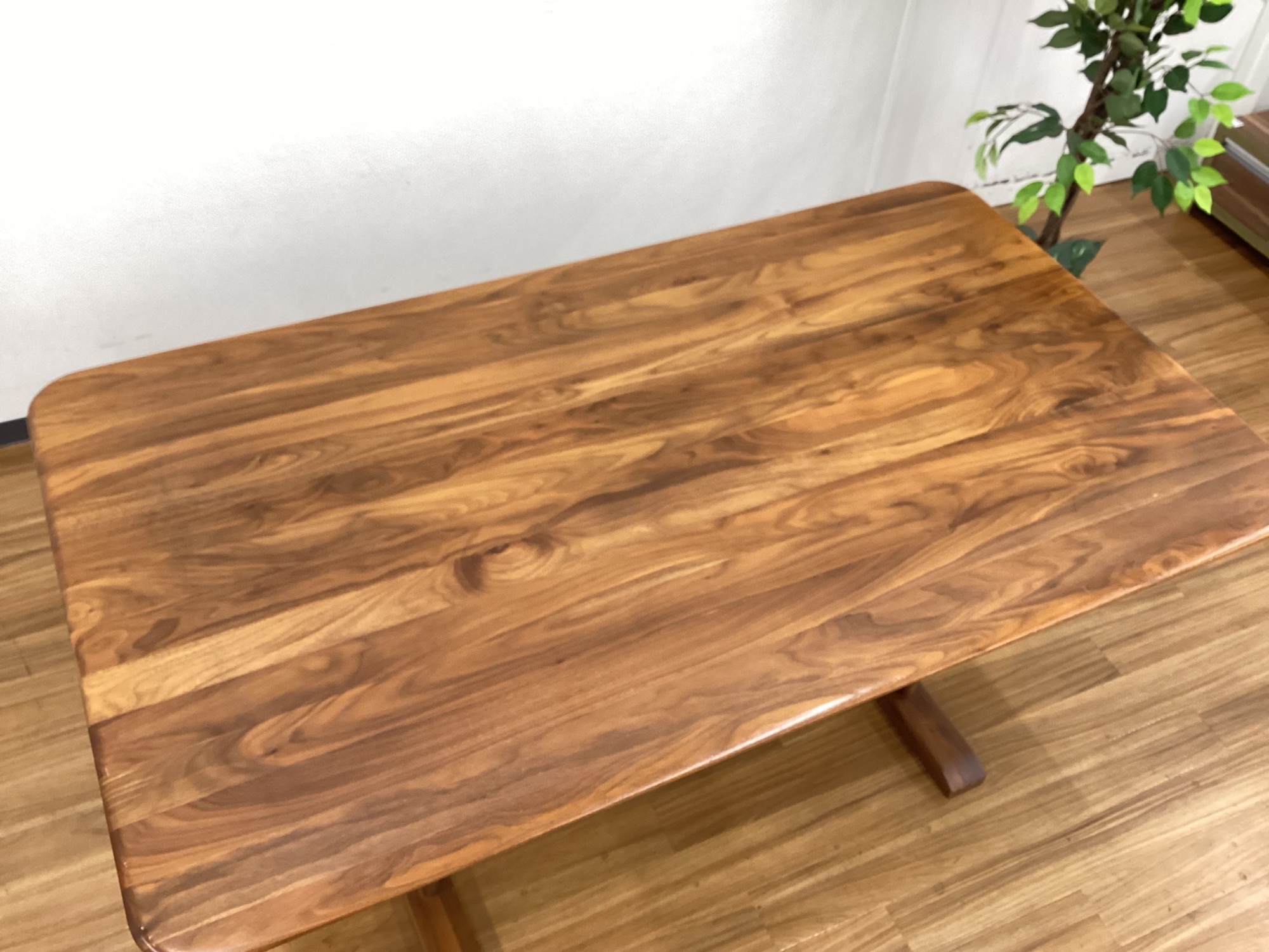 お値段見直しました！ シギヤマ家具 ビンテージ感溢れるベンチ