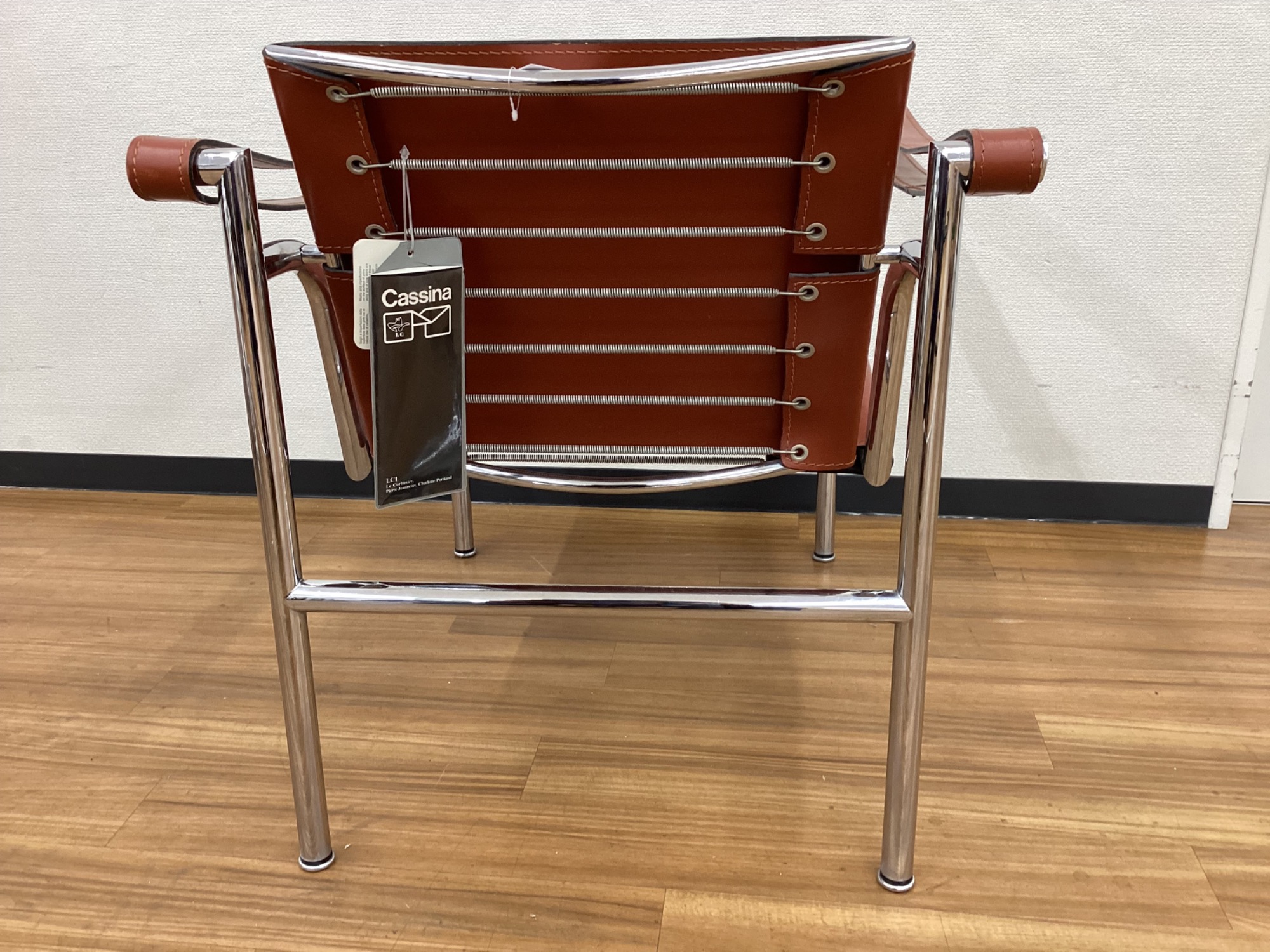 Cassina/カッシーナ】LC1スリングチェアが入荷いたしました
