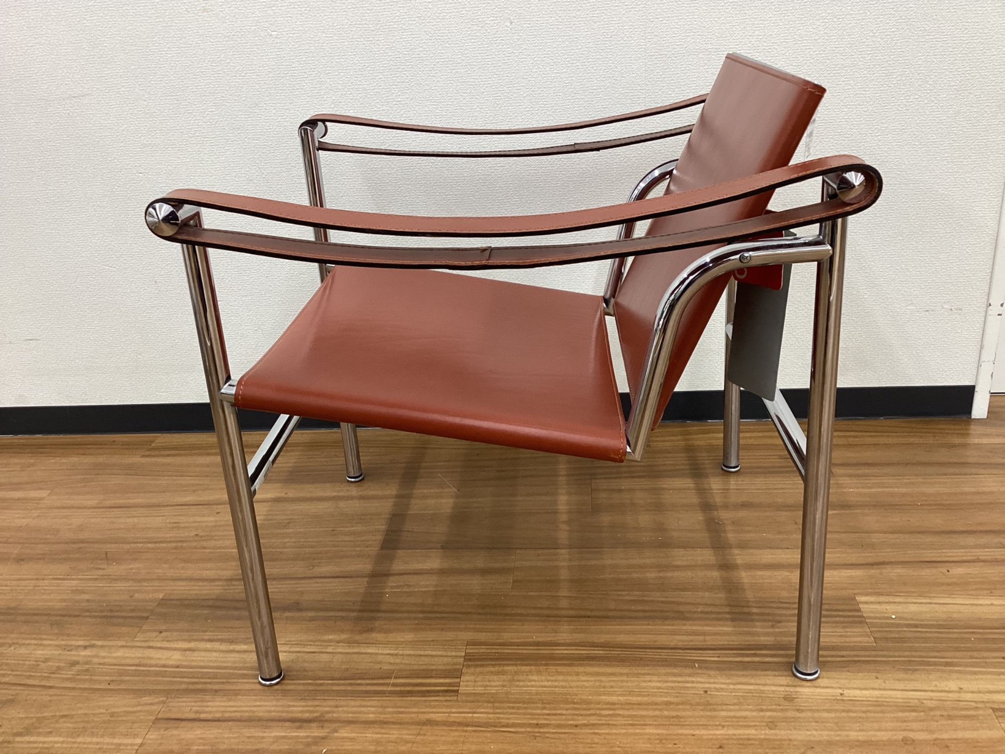 CASSINA LC1スリングチェア買取入荷いたしました！！