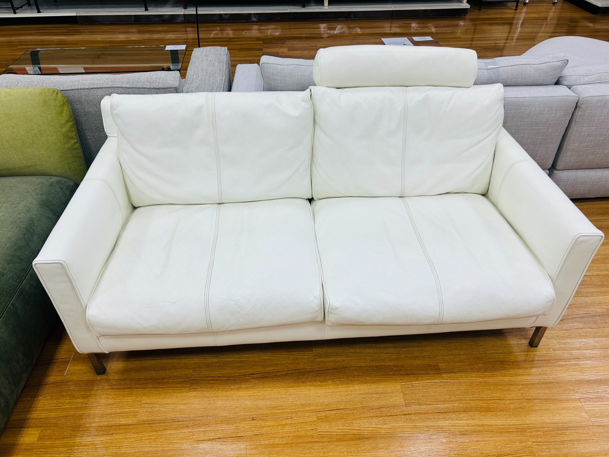 Eilersen/アイラーセン】レザーを使用した長く使えるソファ(STREAMLINE