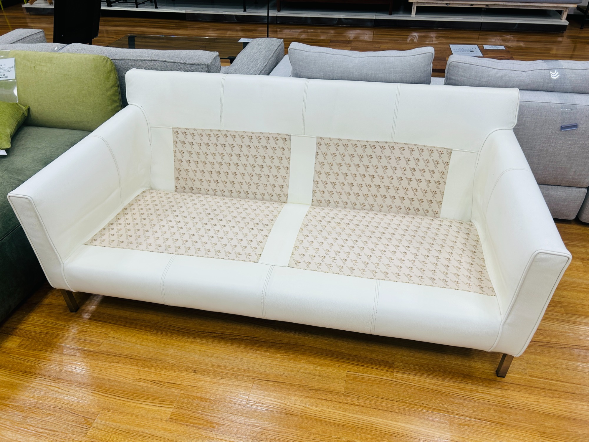 ソファ　アイラーセン 本革　白　eilersen モダン ソファ アイラーセン 本革 白 eilersen モダン インテリアショップ