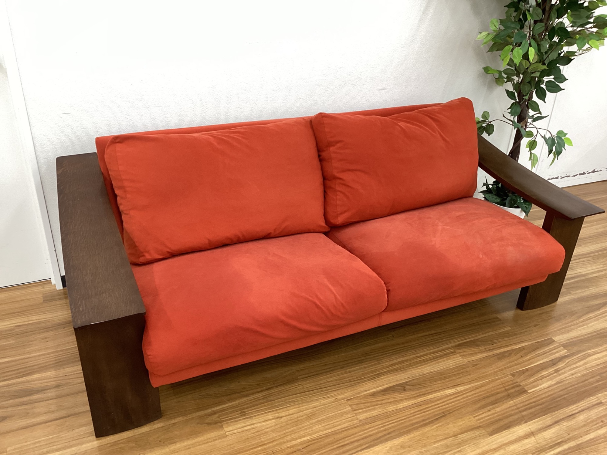 カリモク　karimoku オレンジソファ　タフティング　ヴィンテージ　SG カリモク karimoku オレンジソファ タフティング ヴィンテージ SG