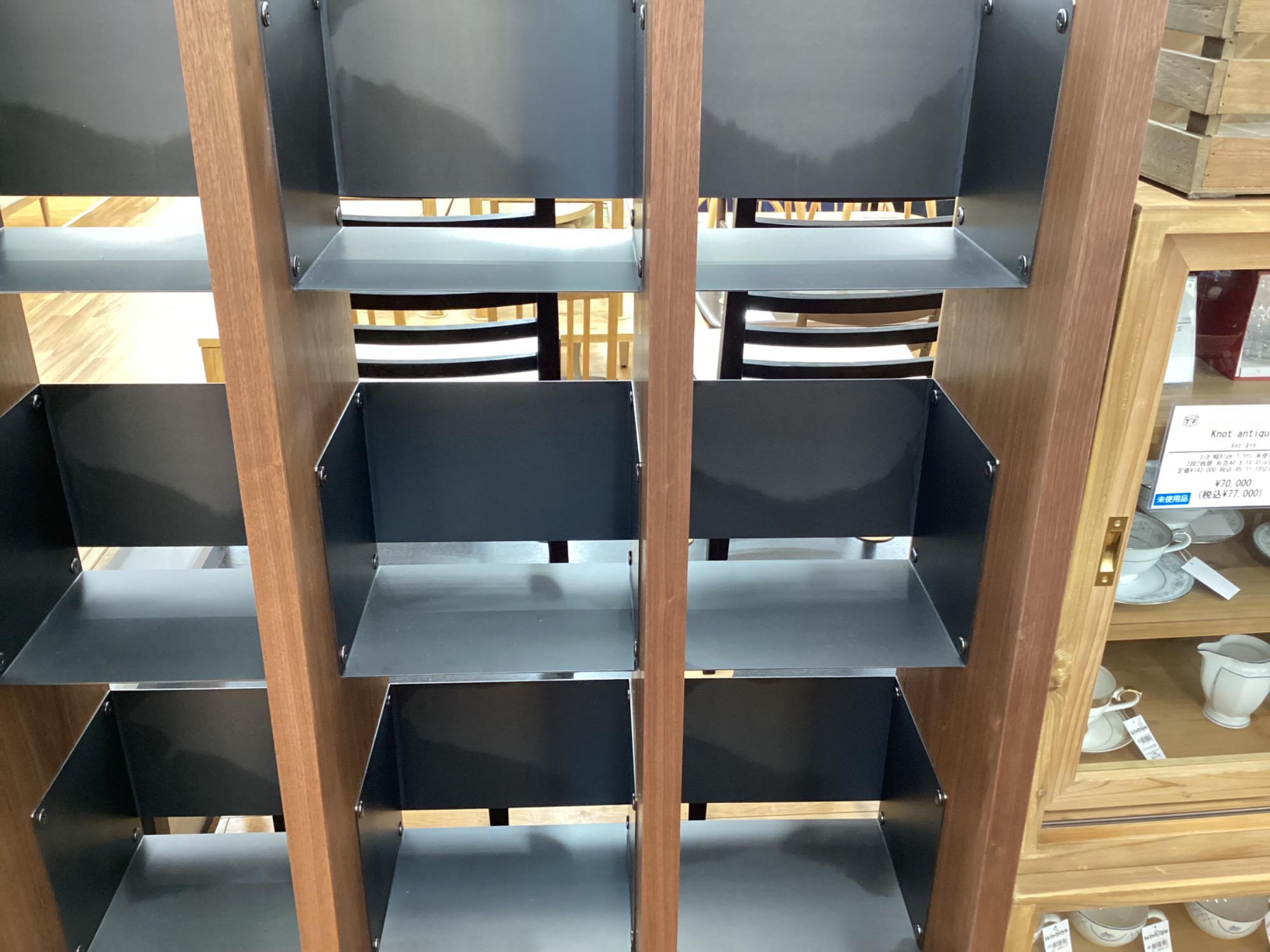 【トレファクマーケット久喜店】REAL Style　ブックシェルフ お値段見直しました！REAL Style (リアルスタイル) ブックシェルフのご