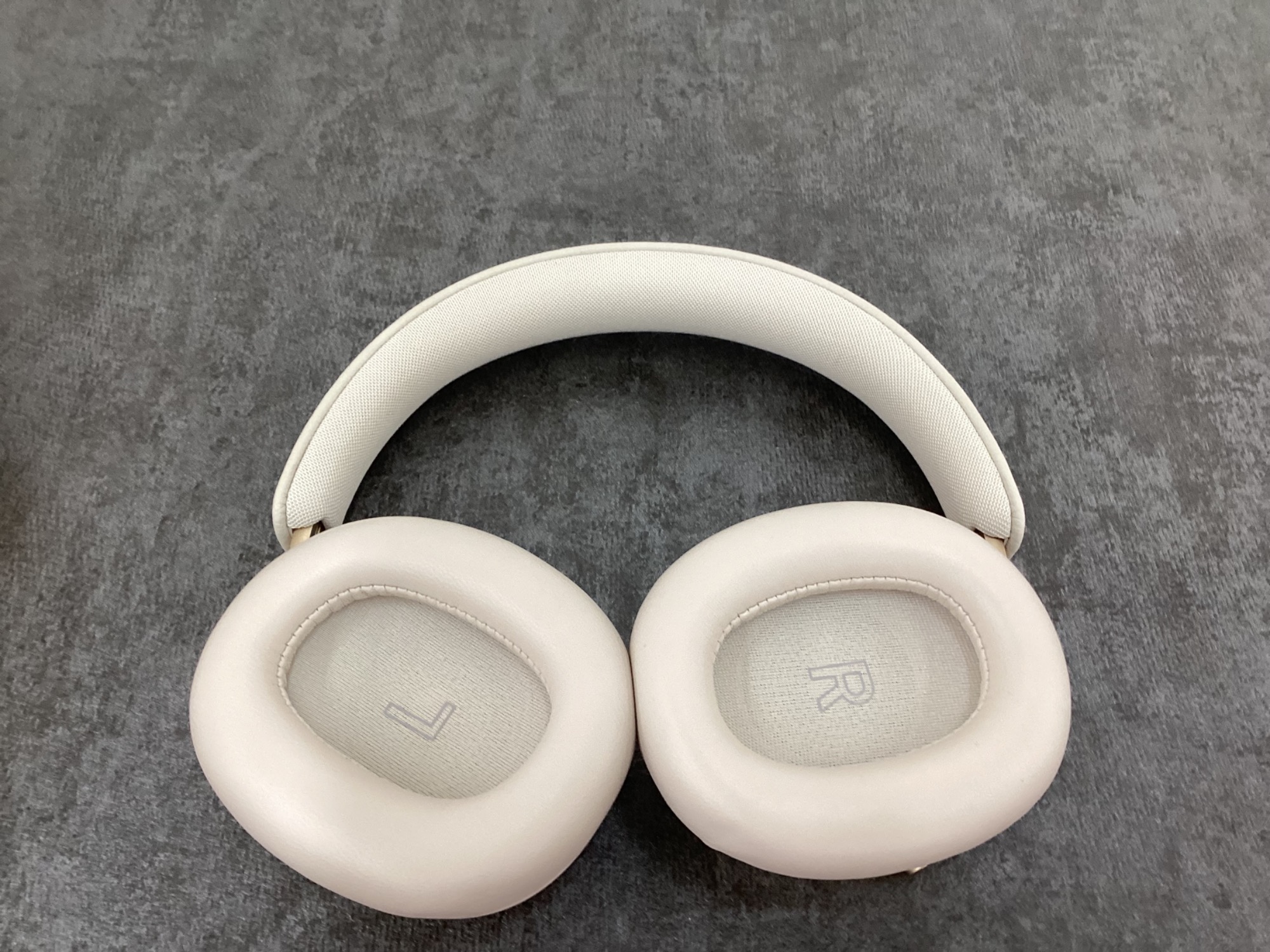 Beoplay H95 (ヘッドホン)新品,未使用です‼️ Amazon.co.jp: バング・アンド・オルフセン (Bang & Olufsen