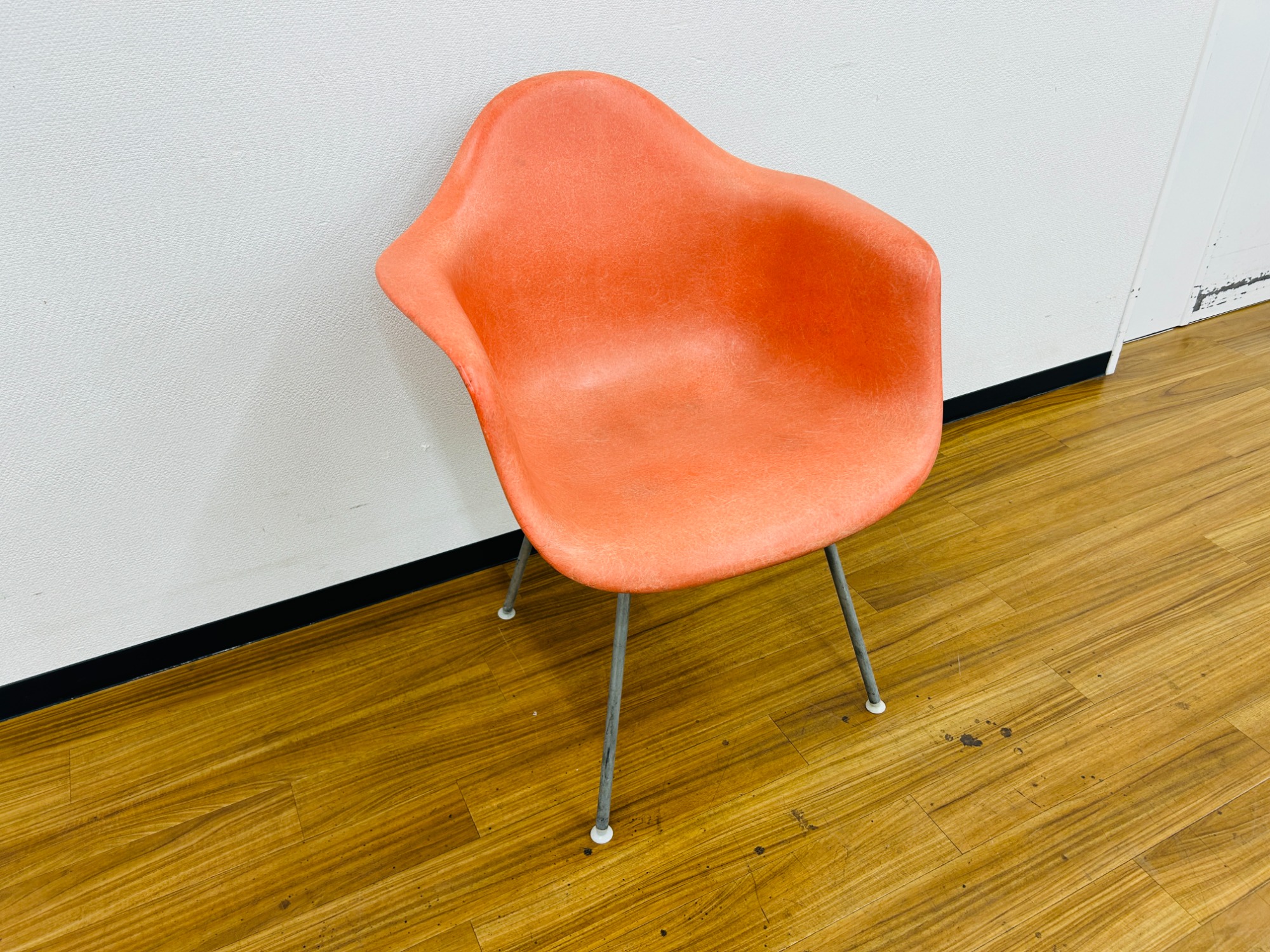 Herman Miller/ハーマンミラー】ダブルトライアングル刻印の