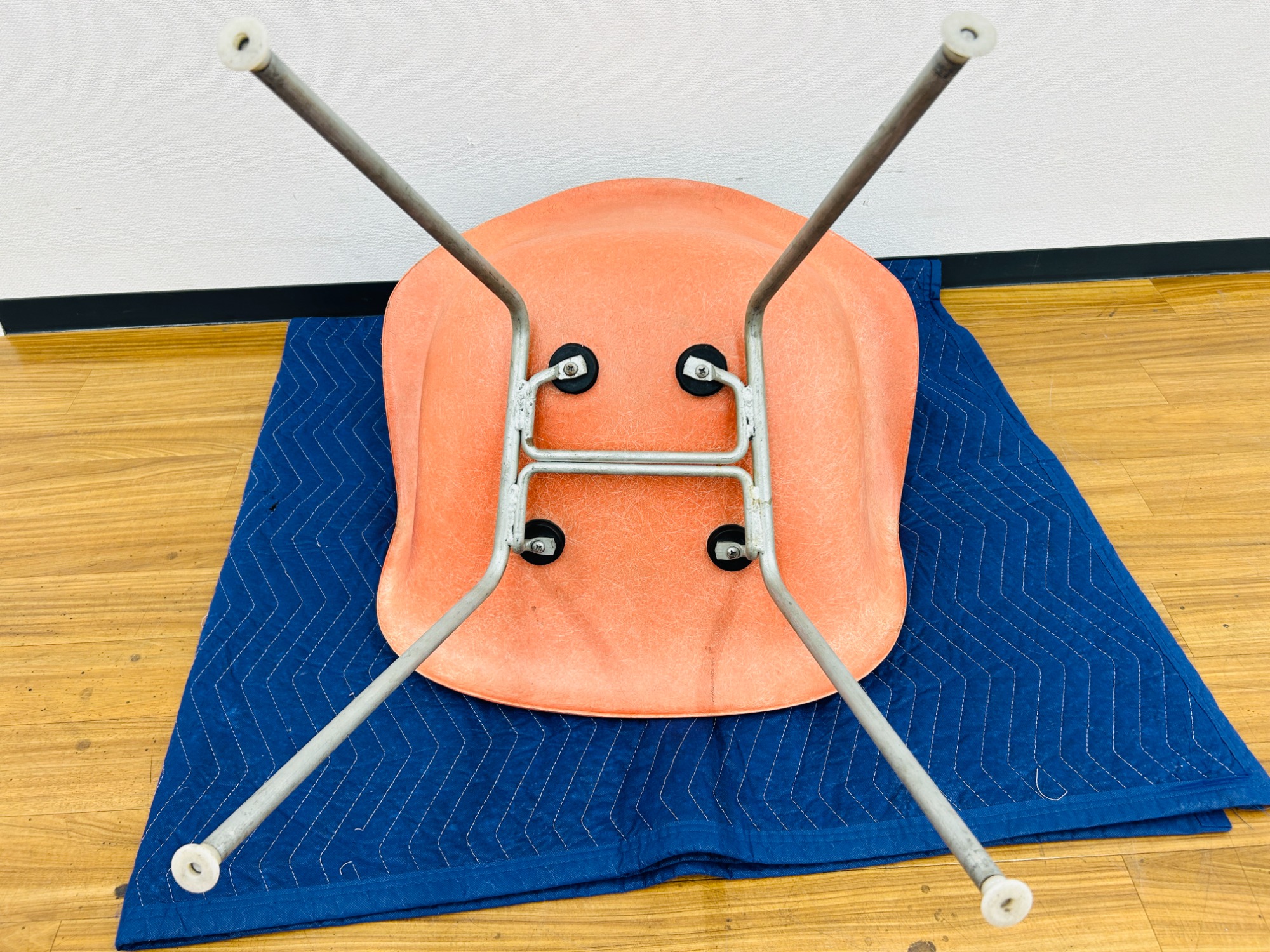 Herman Miller/ハーマンミラー】ダブルトライアングル刻印の