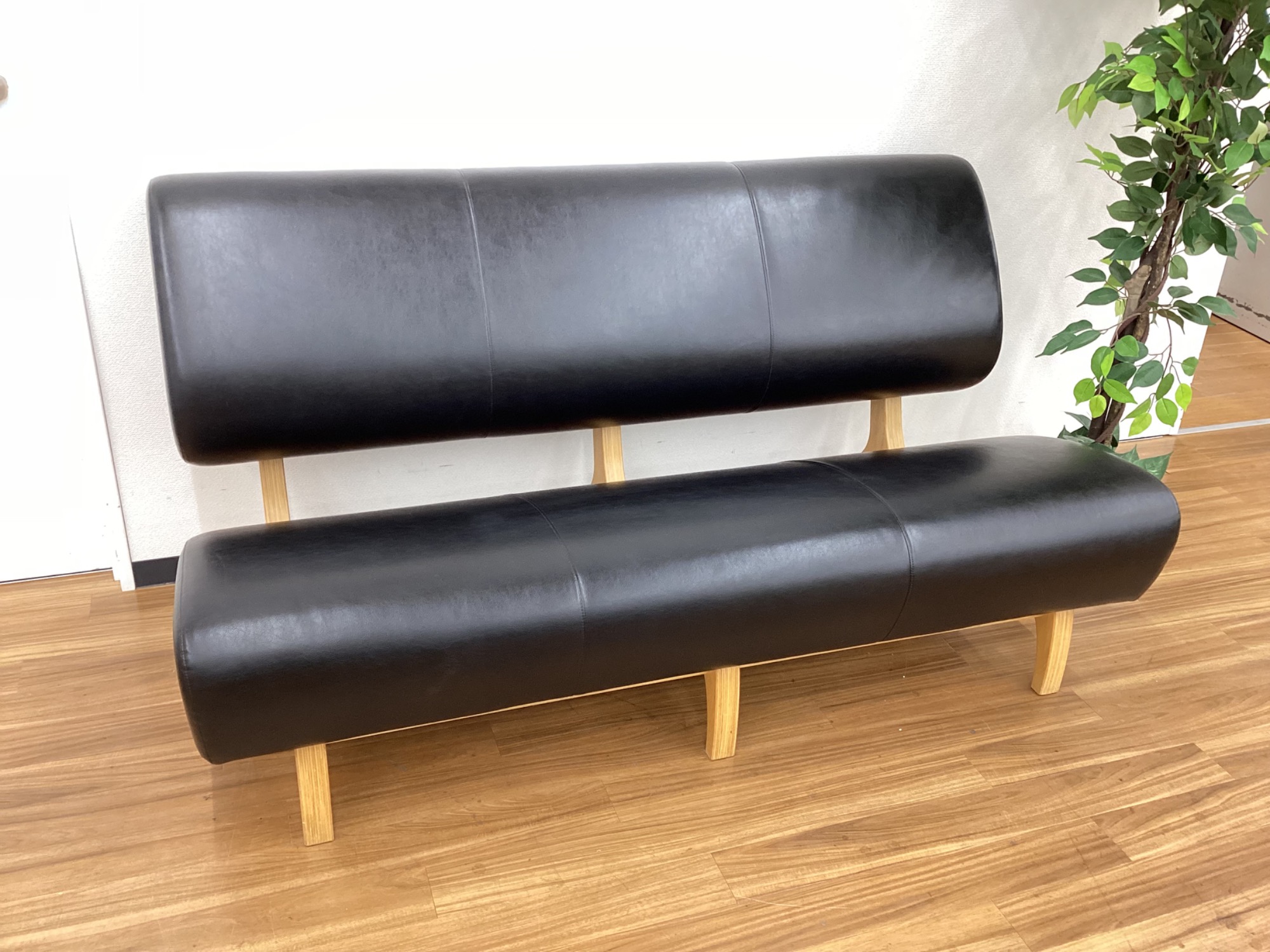 お値段見直しました！IDEE（イデー）CAGOLE BENCH SOFAのご紹介