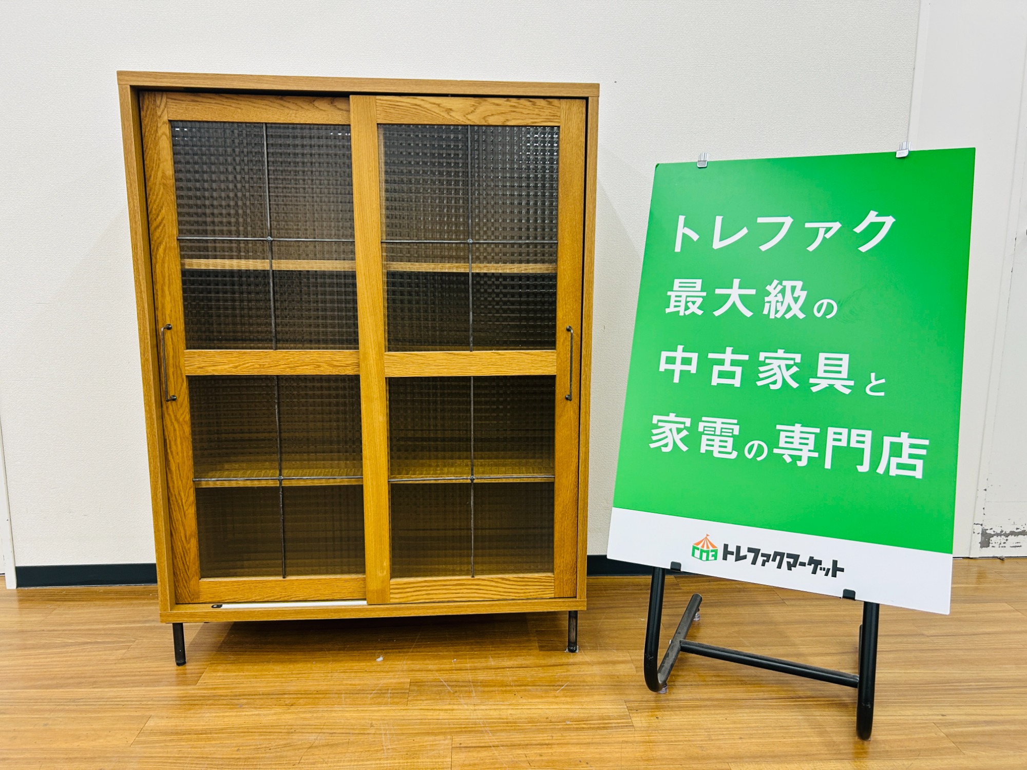 【トレファクマーケット久喜店】a.depeche　カデル スライドガラスキャビネット ハイ おしゃれなインダストリアルデザイン【a.depeche/アデペシュ】カデル