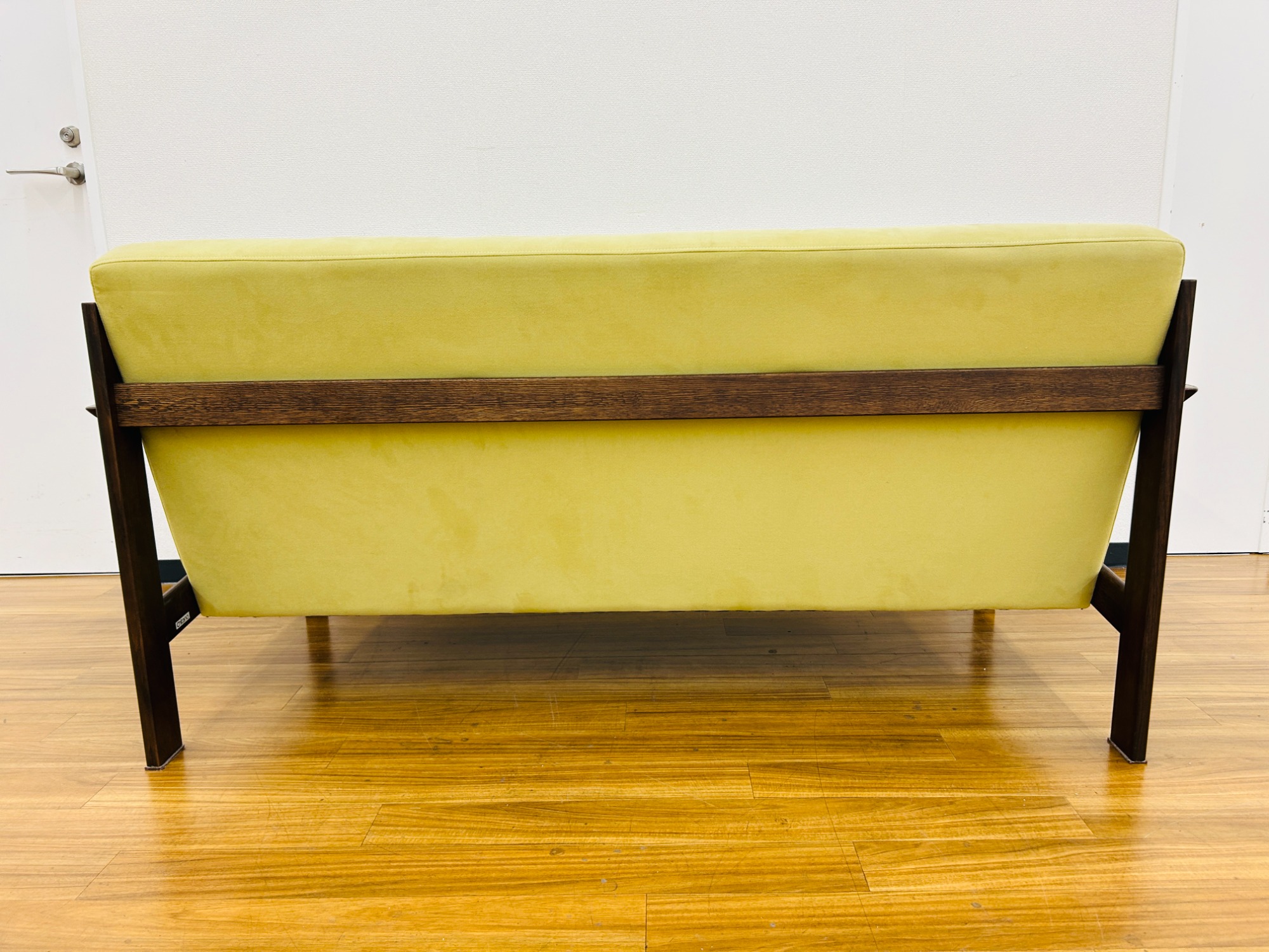 美品 Karimoku Chitano W1310 カリモク チターノ ソファ 美品 Karimoku Chitano W1310 カリモク チターノ ソファ