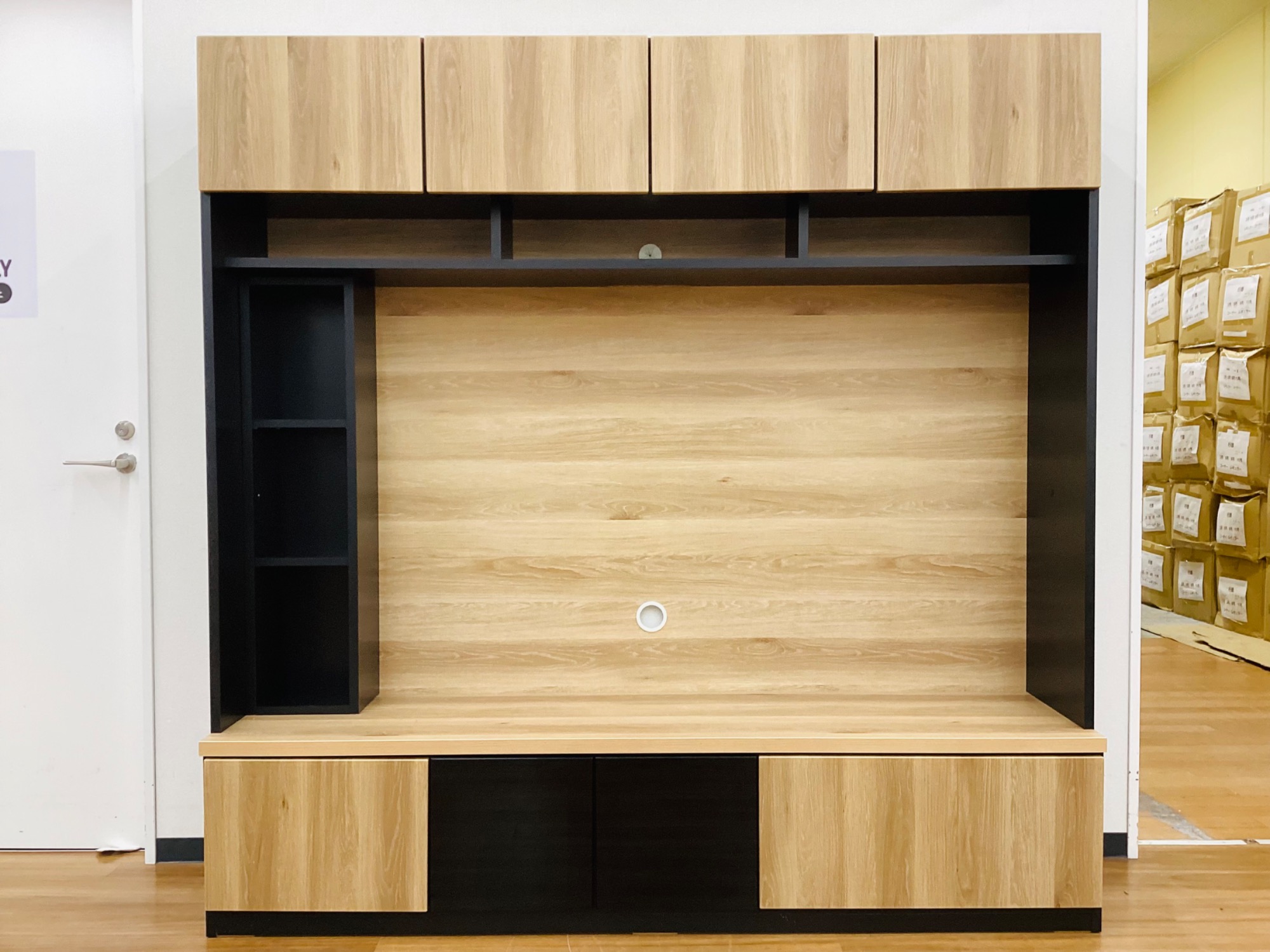 【トレファクマーケット久喜店】松田家具　ハイタイプテレビボード 幅180cm 新入荷！ 松田家具 ハイタイプテレビボード(幅180cm) のご紹介です