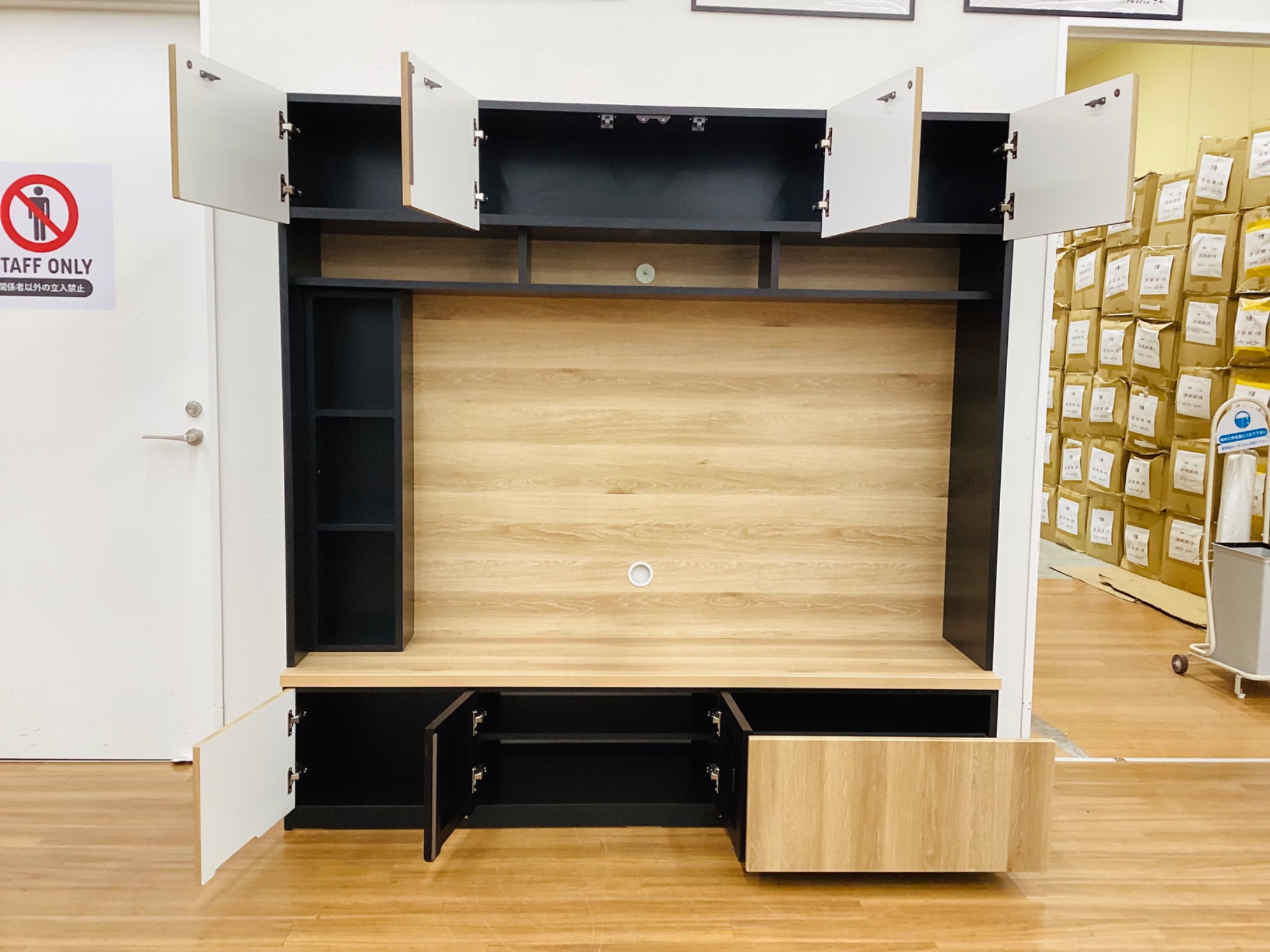 新入荷！ 松田家具 ハイタイプテレビボード(幅180cm) のご紹介です