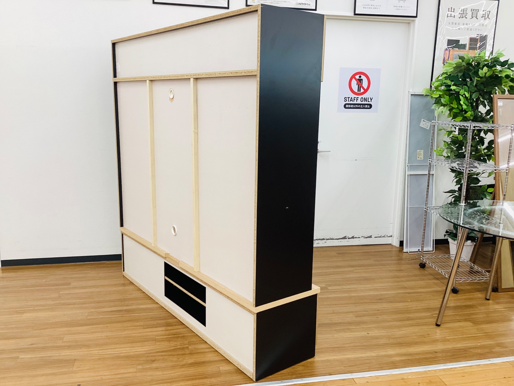 【トレファクマーケット久喜店】松田家具　ハイタイプテレビボード 幅180cm 新入荷！ 松田家具 ハイタイプテレビボード(幅180cm) のご紹介です