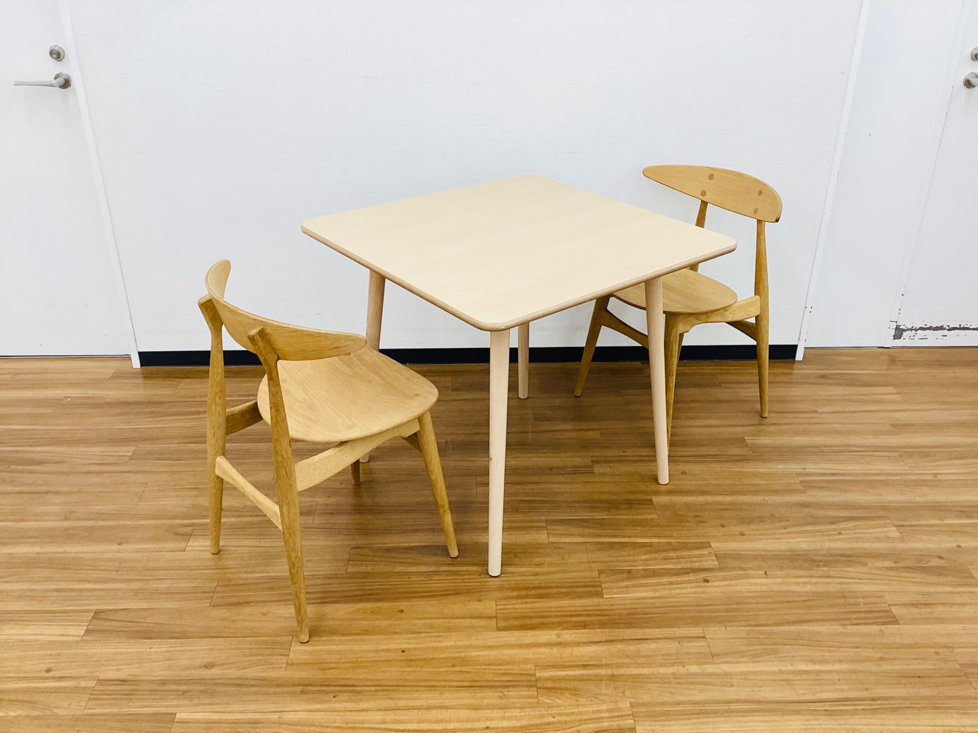 Carl Hansen&Son】北欧デザインのおしゃれなCH33T ダイニングチェアを