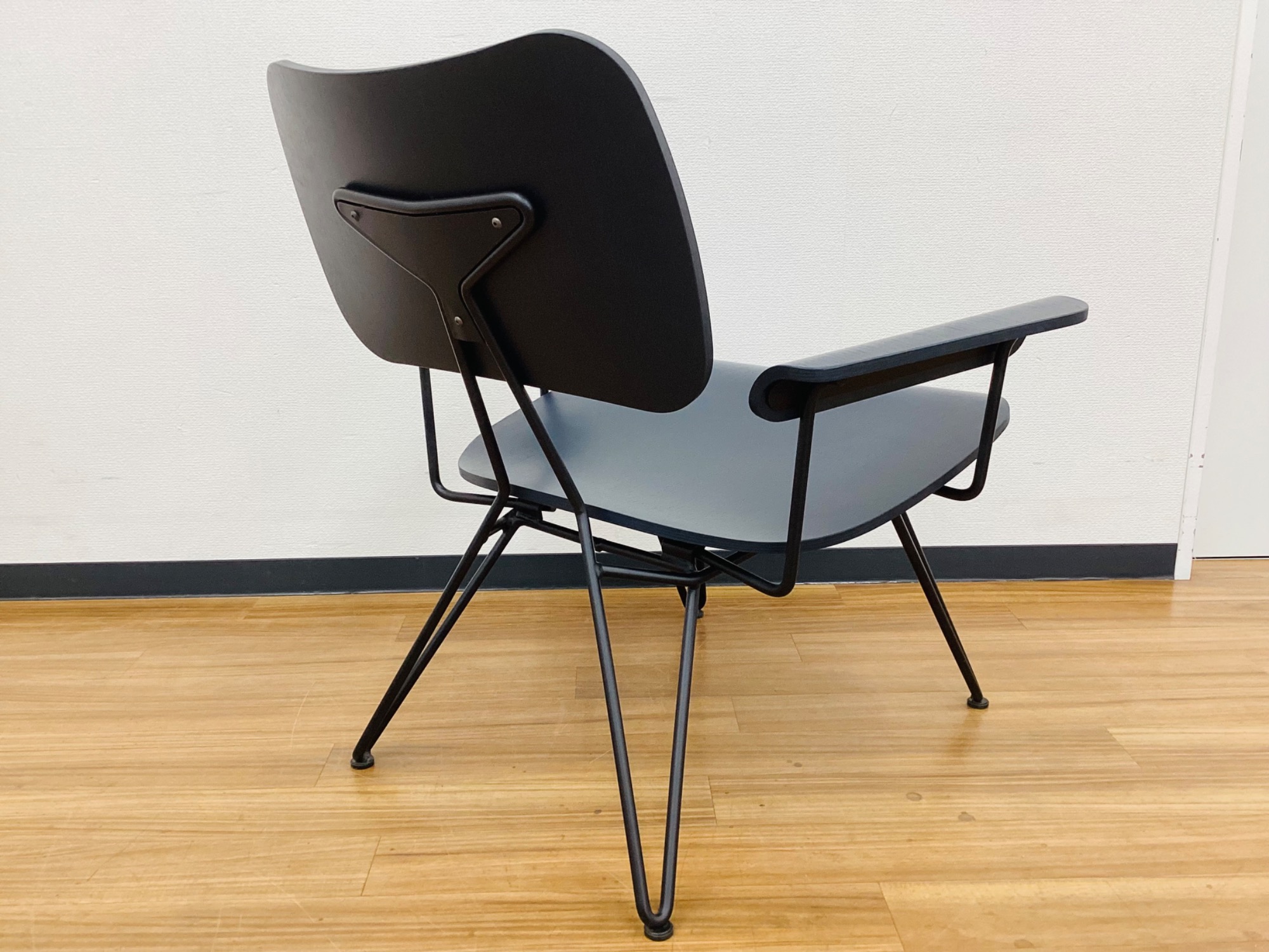 ACTUS・ DIESEL LIVING with MOROSO】お洒落なラウンジチェアーと