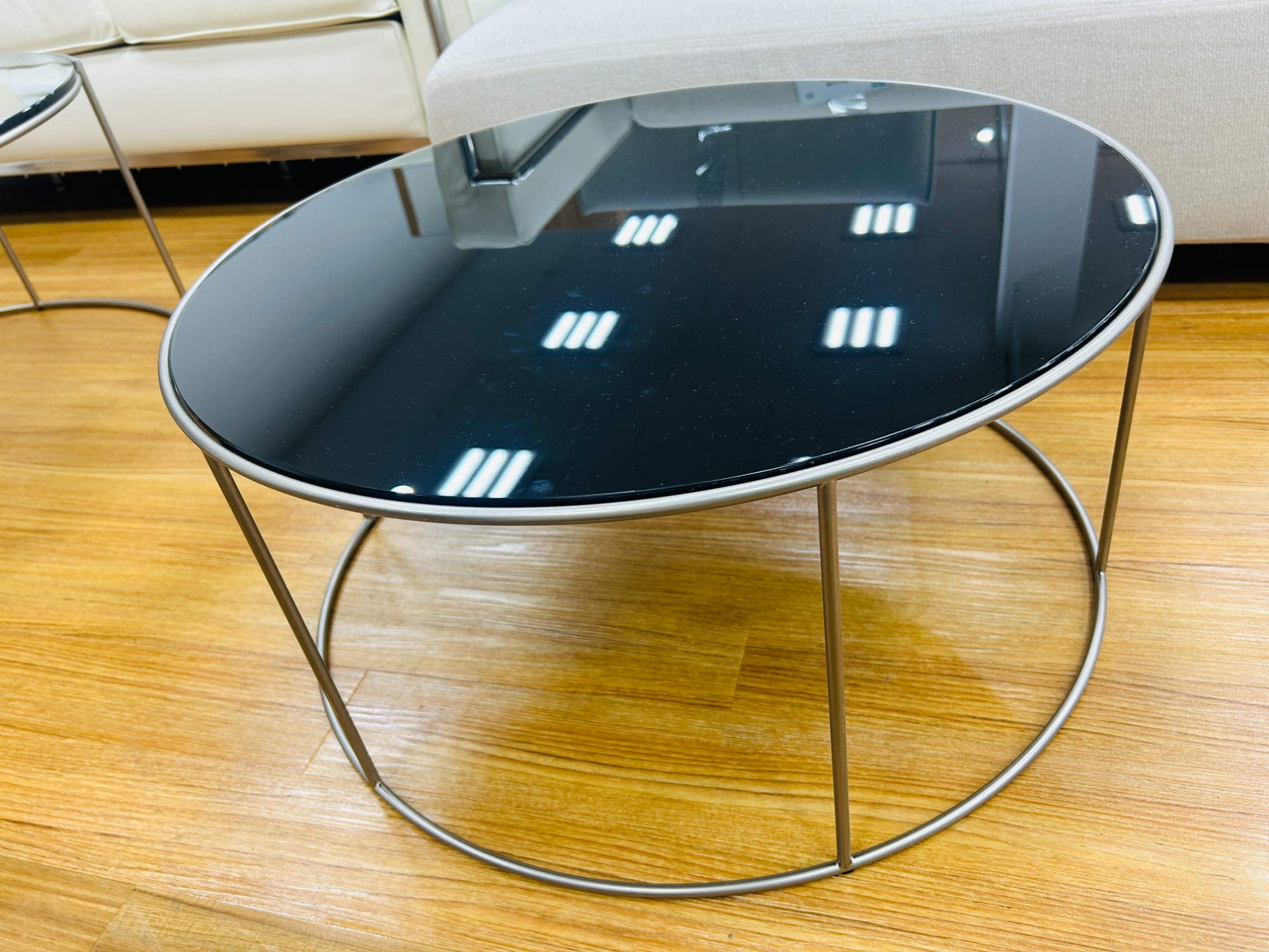 お値段見直しました！ arflex (アルフレックス) CLIPS ローテーブル