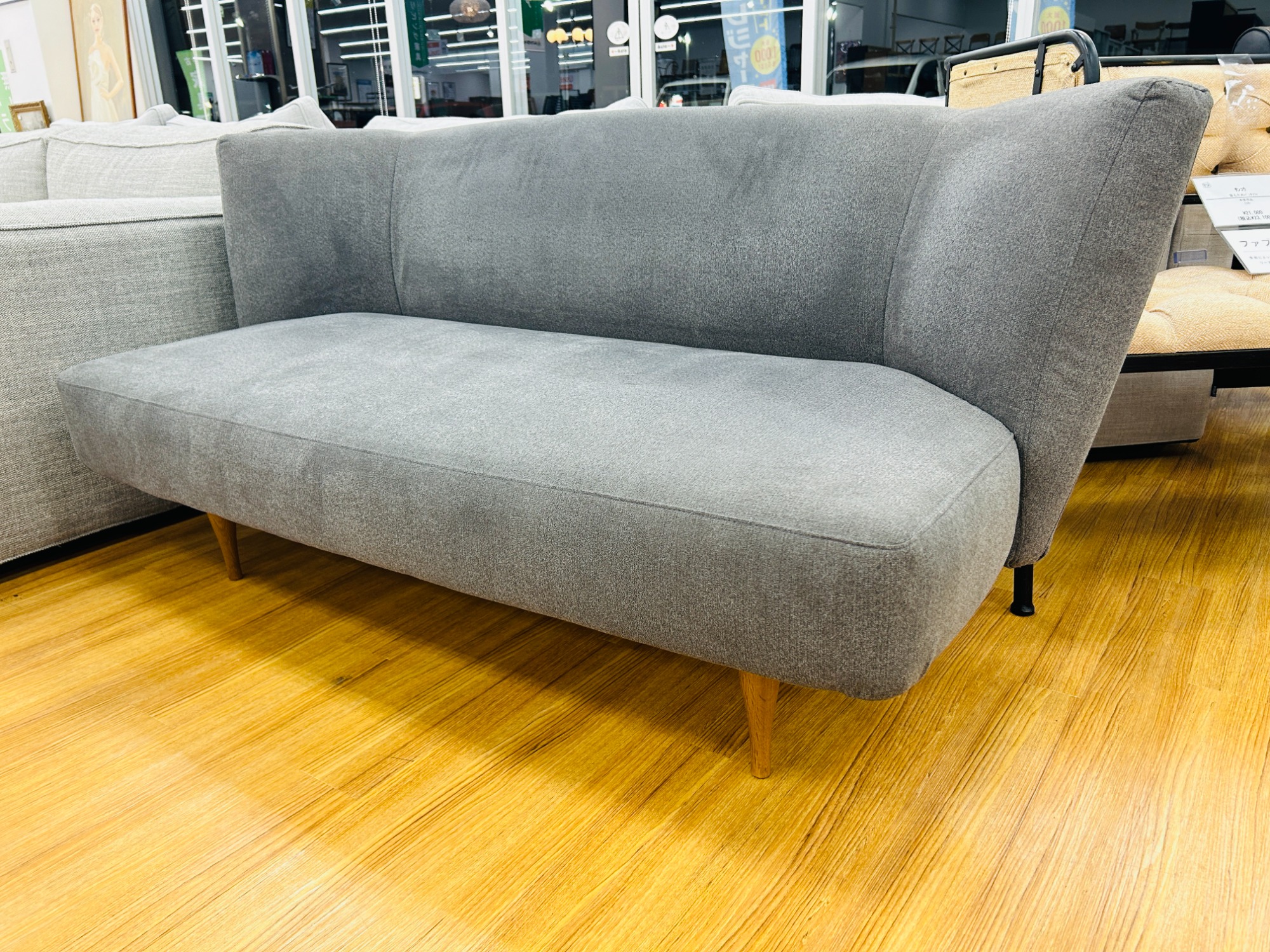 お値段見直しました！IDEE (イデー) KAI Sofa (カイ ソファ) のご紹介