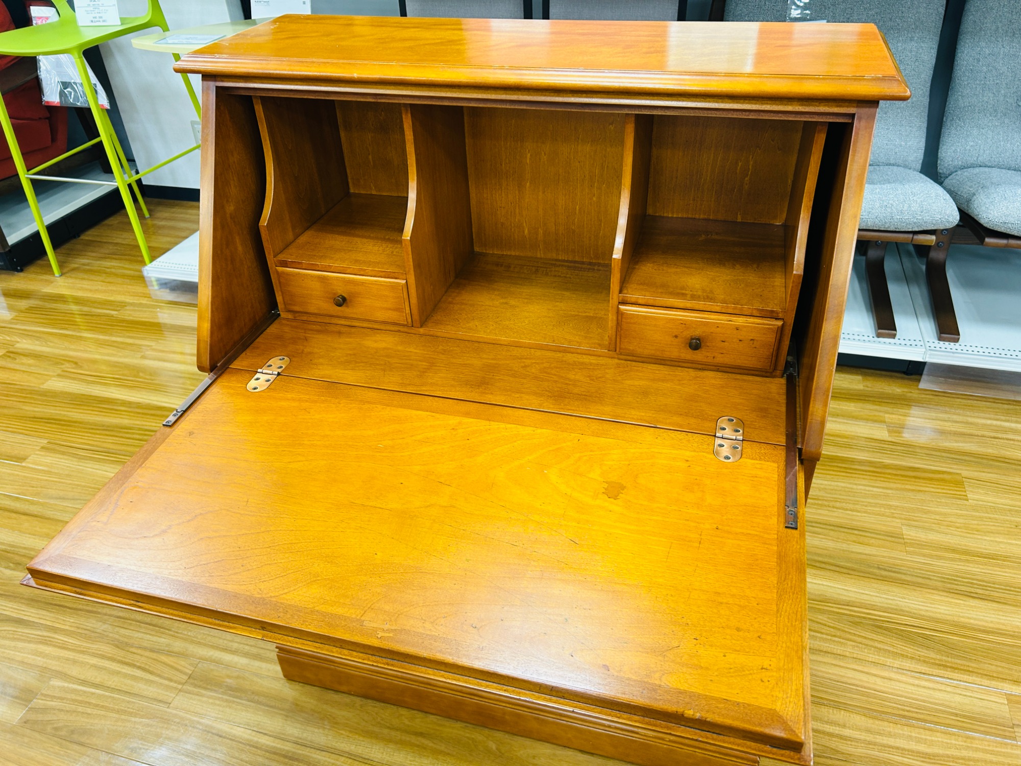 Daniel/ダニエル】樺材を使用したスパニッシュライティングビューロー