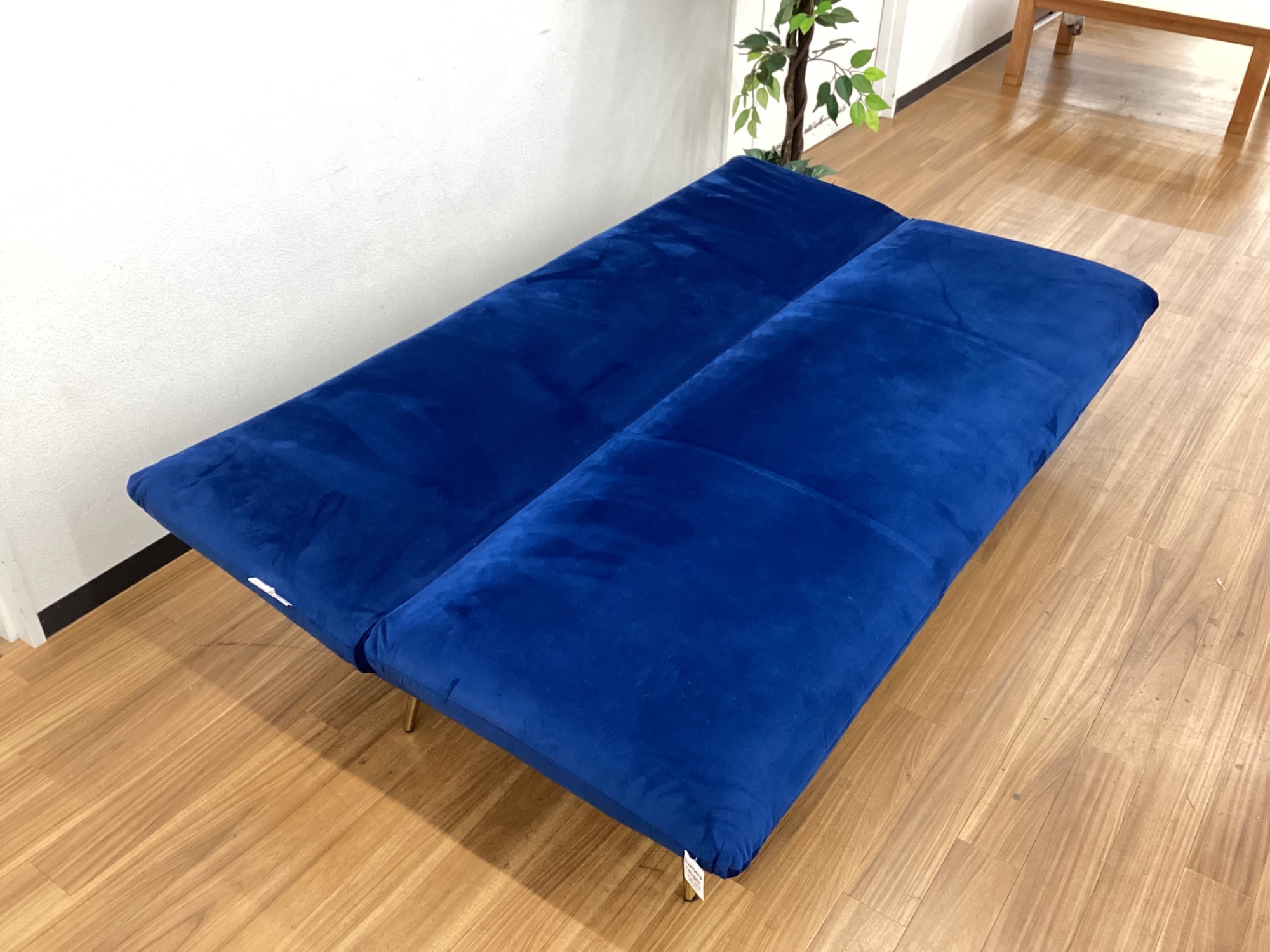 お値段見直しました！ KARE(カレ) ソーダブルー ソファベッドのご紹介