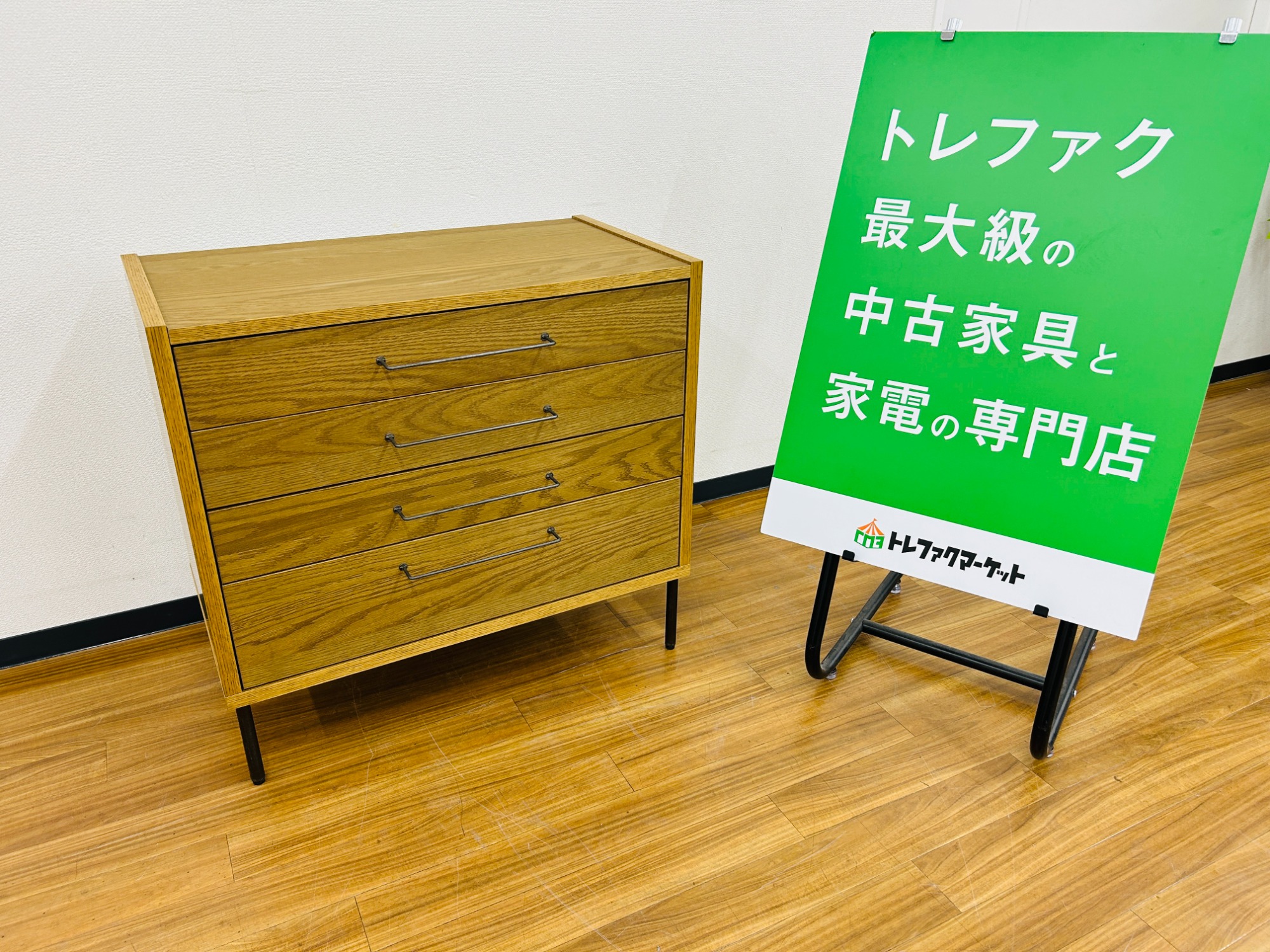 a.depeche/アデペシュ】シンプルながら確かな存在感。ロマン溢れる 