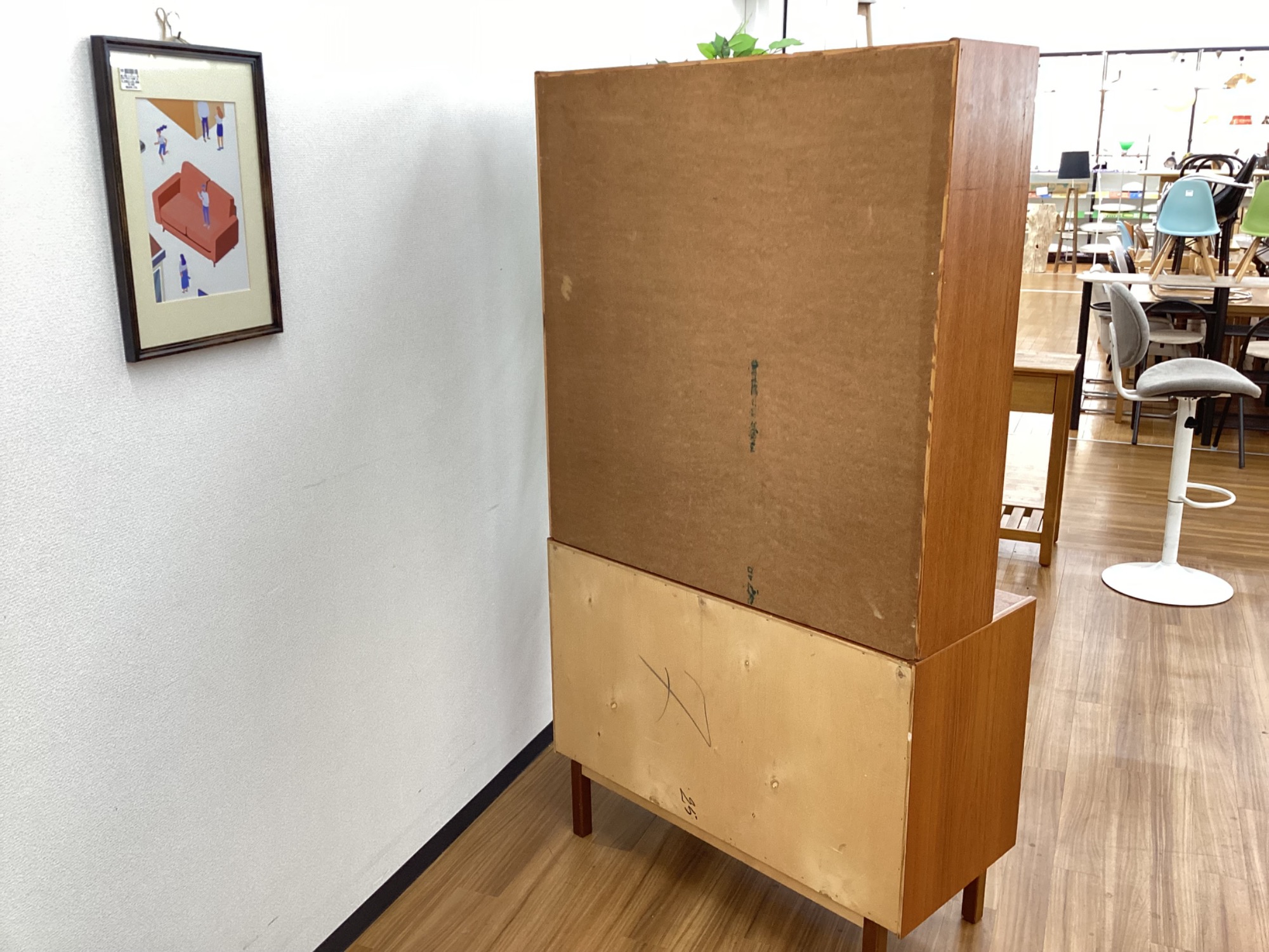 北欧ビンテージ】チーク材を使用したハイタイプのブックシェルフのご