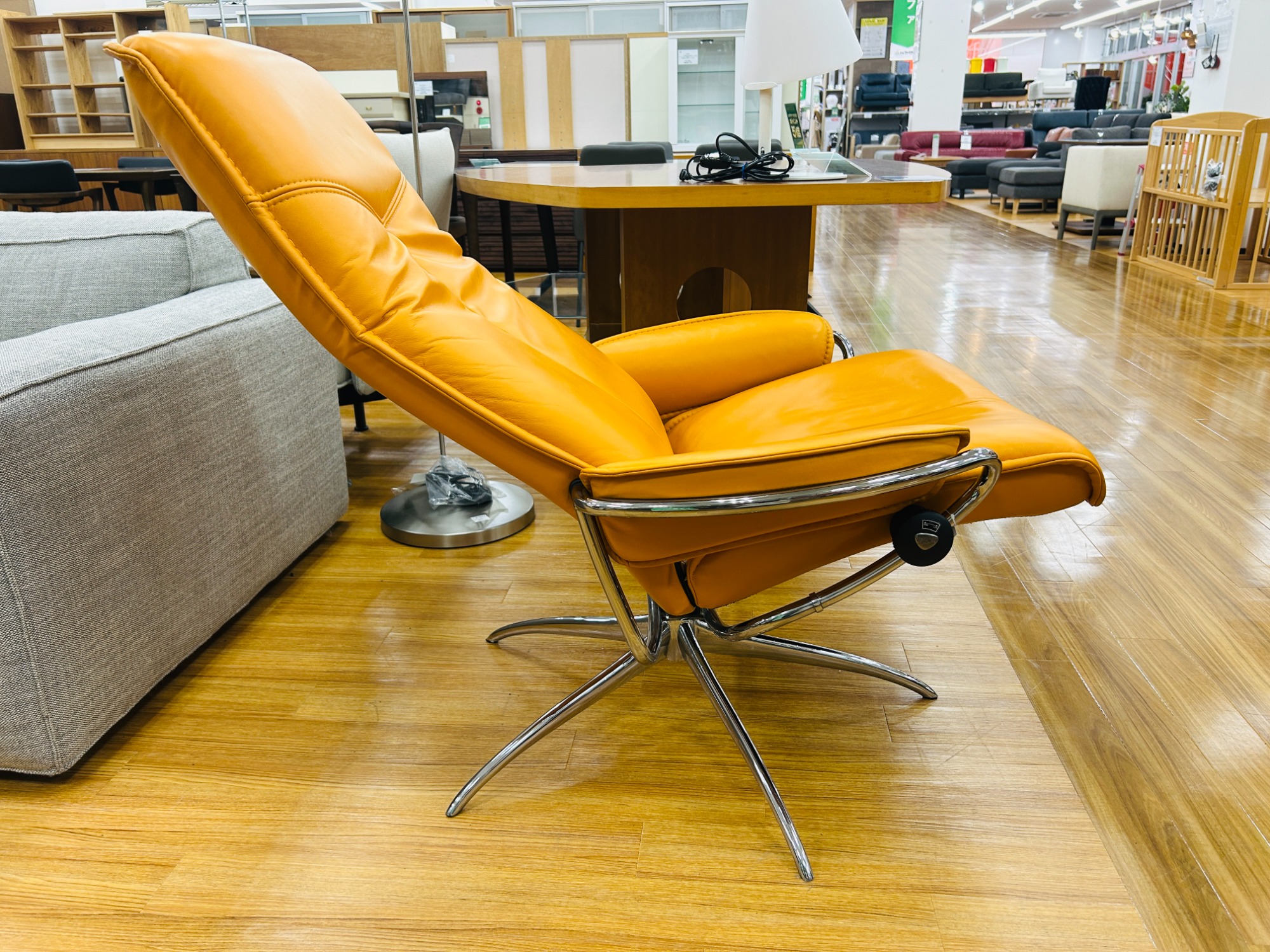 お値段見直しました！【Ekornes/エコーネス】ストレスレスチェア CITY