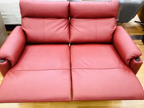 YAMADA/ヤマダ】半革仕様でくつろぎのリビングを提供してくれるUSB