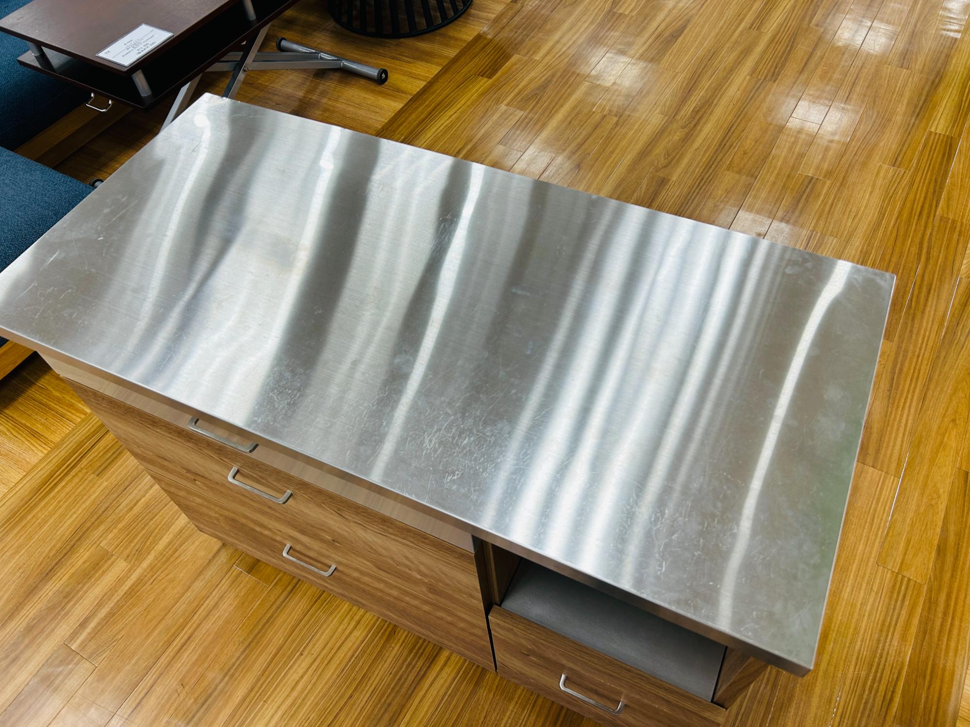 Living house/リビングハウス】高い収納力があるお洒落なキッチン