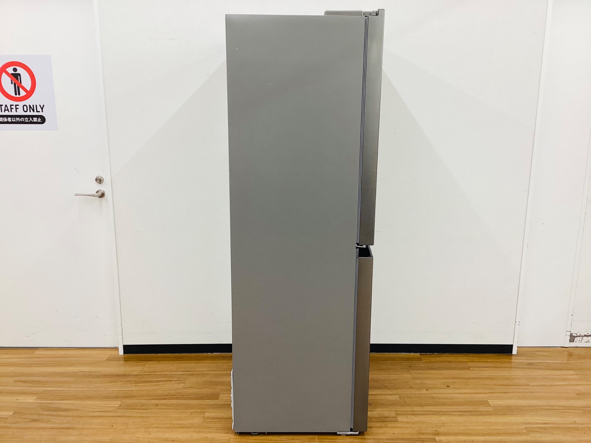 【トレファクマーケット久喜店】maxzen(マクスゼン)　4ドア冷蔵庫 362L　2023年製 新入荷情報】maxzen/マクスゼン 4ドア冷蔵庫362L 幅広スリム設計で