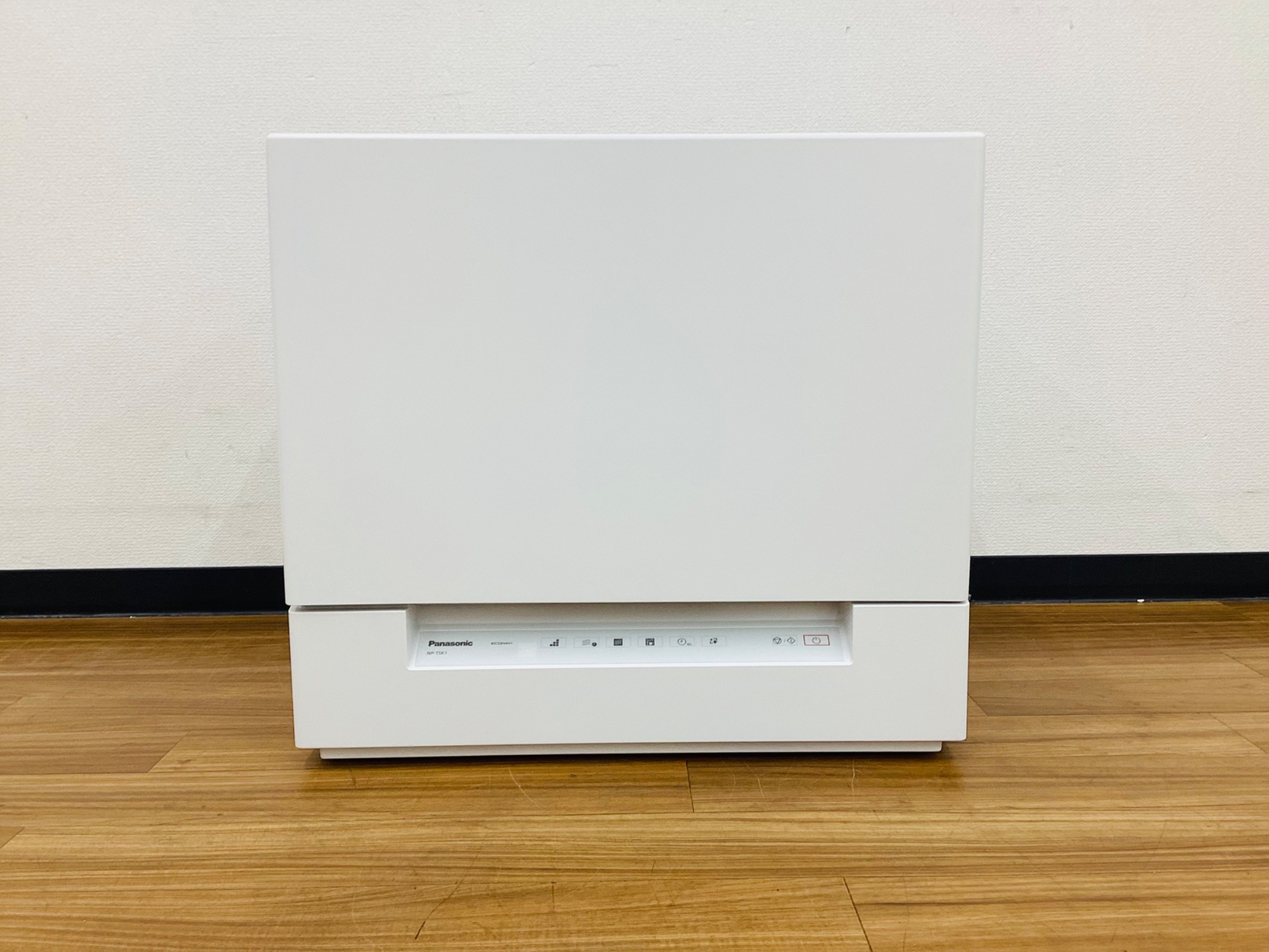 Panasonic/パナソニック】2024年製食器洗い乾燥機NP-TSK1-W入荷