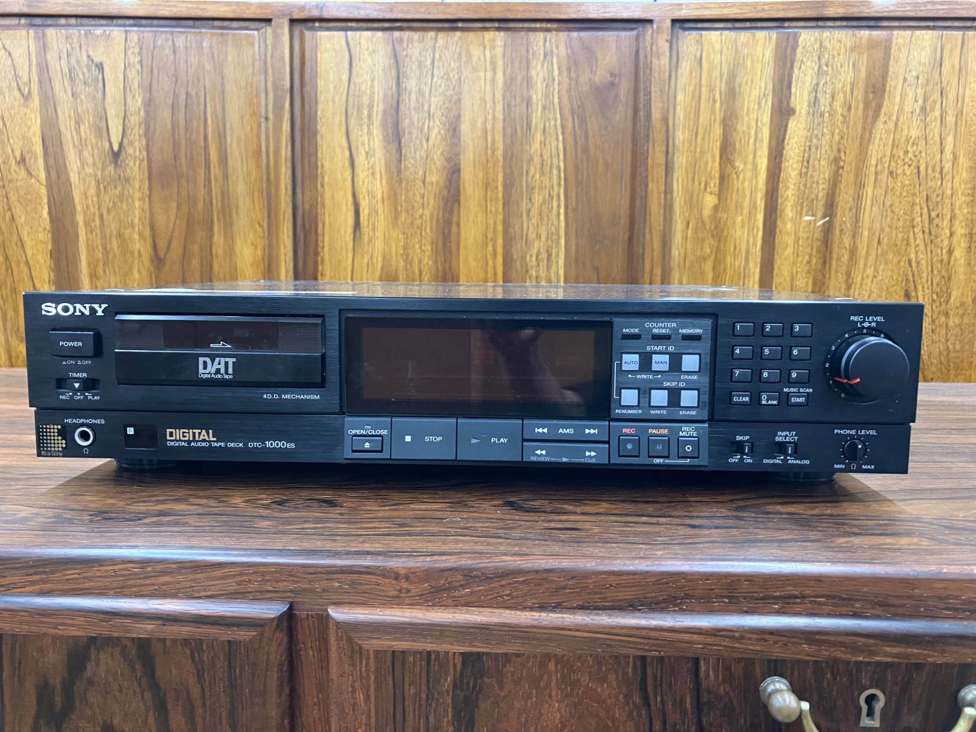 SONY/ソニー】SONYのDAT第1号機として発売されたDTC-1000ESのご紹介
