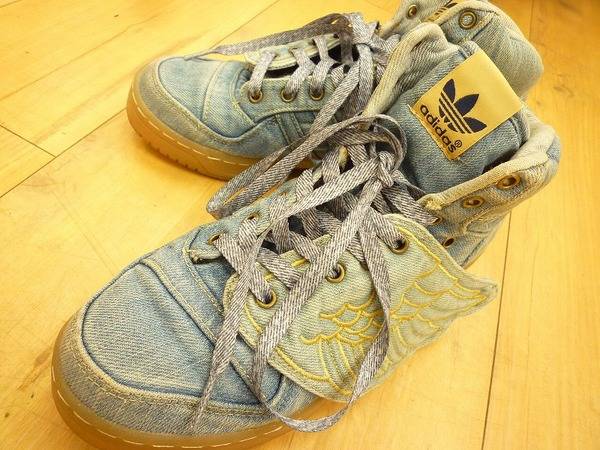 奈良着　adidas×JeremyScott コラボスニーカー貴重 adidas×JEREMY SCOTTのスニーカー入荷しました！！【松原店】｜2016年