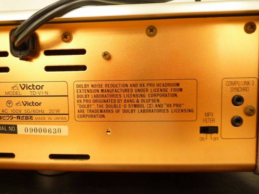 Victor ビクター カセットデッキ TD-V1 高級感漂う カセットデッキ TD-V1のご紹介 【松原店】｜2016年09月29日