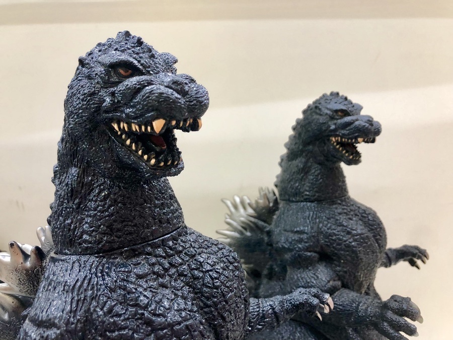 37cmのビッグゴジラがまとめて入荷！｜2019年08月23日｜リサイクル