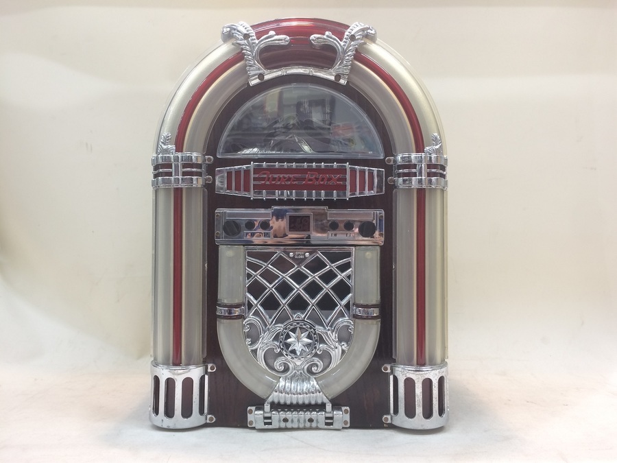 ロマンあふれるジュークボックス型CDラジオが入荷しました！｜2019年11