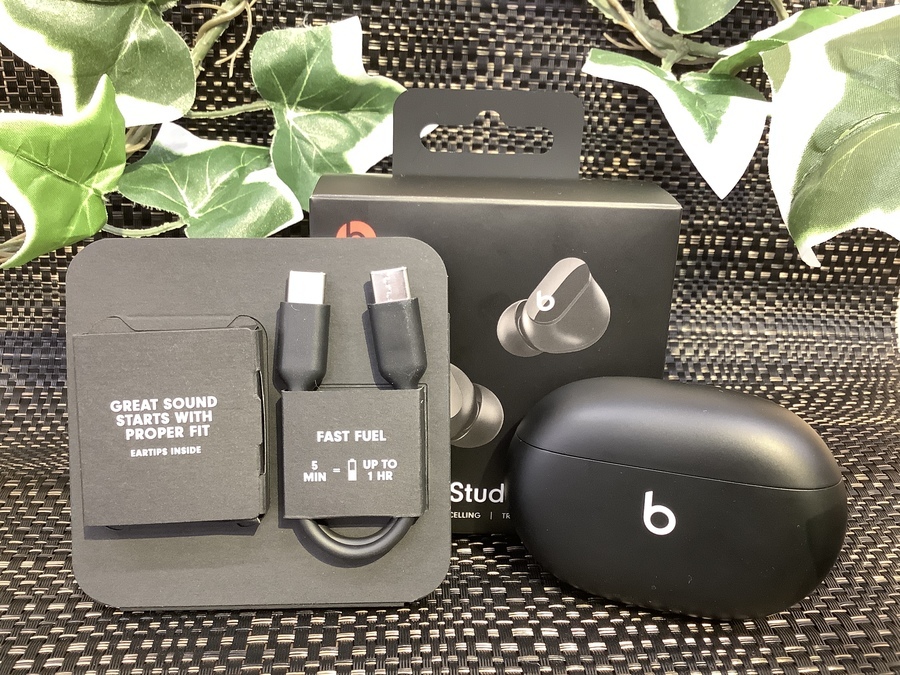 beats(ビーツ)のBluetoothワイヤレスイヤホン 買取入荷致しました