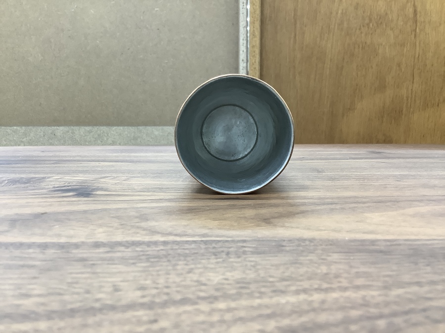 玉川堂(ぎょくせんどう)のいぶし銀ビールカップが入荷致しました 玉川堂(ぎょくせんどう)のいぶし銀ビールカップが入荷致しました