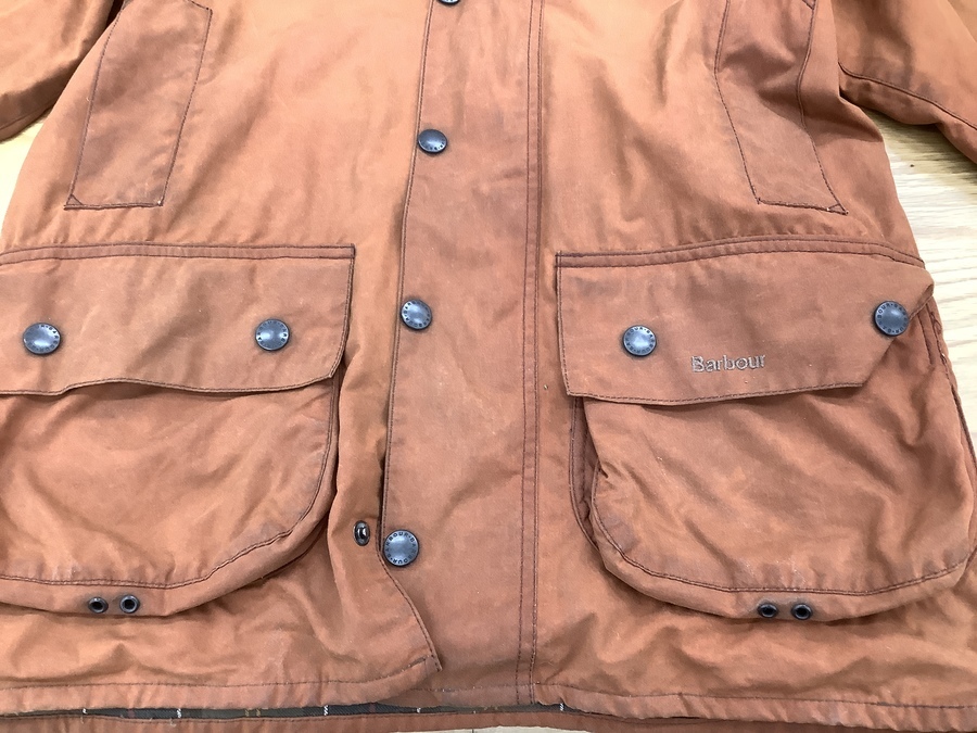 Barbour(バブアー)のオイルドハンティングジャケットが入荷致しました