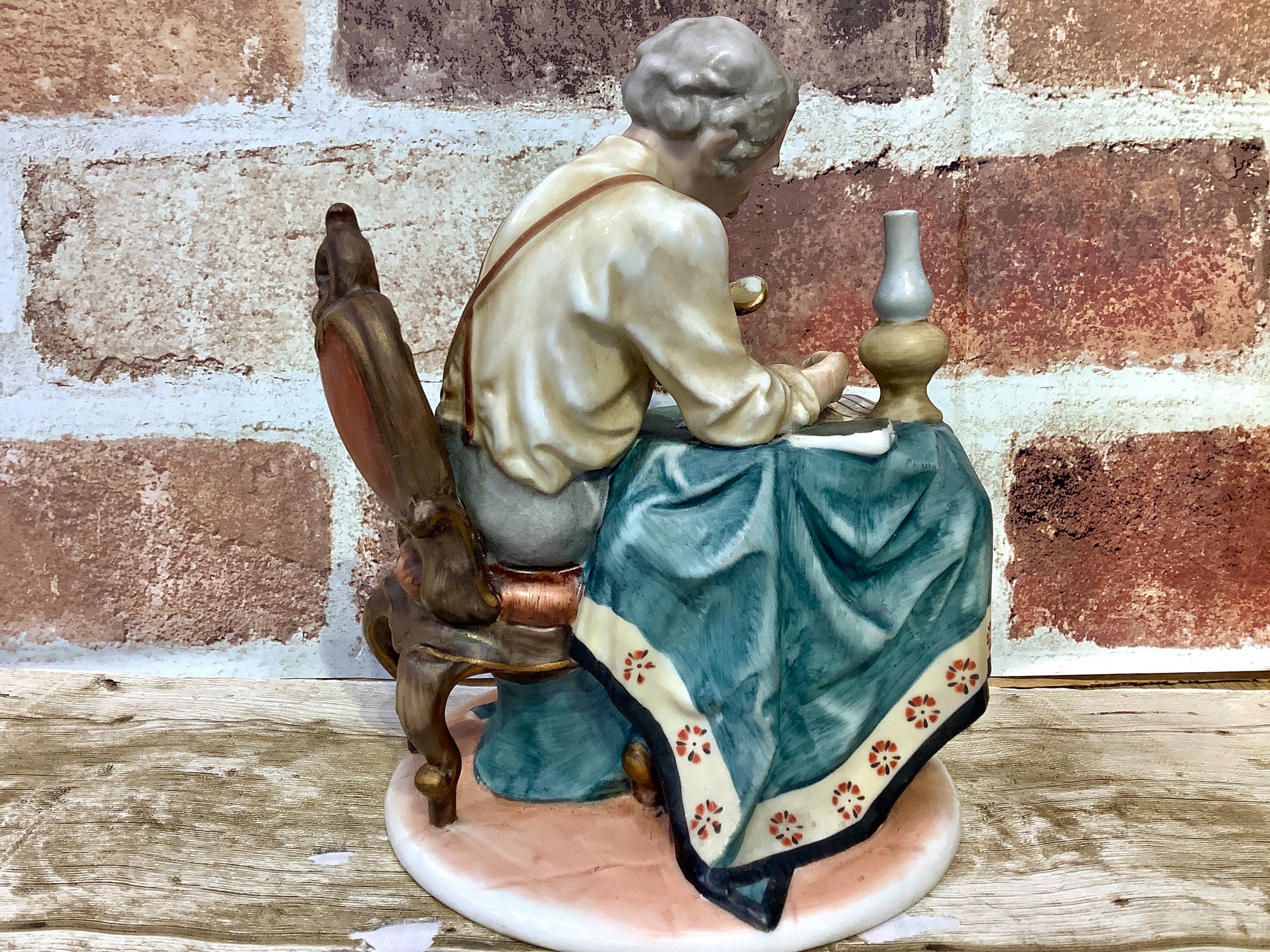 陶器人形アンティークカポティモンテのご紹介です！！｜2023年08月23日