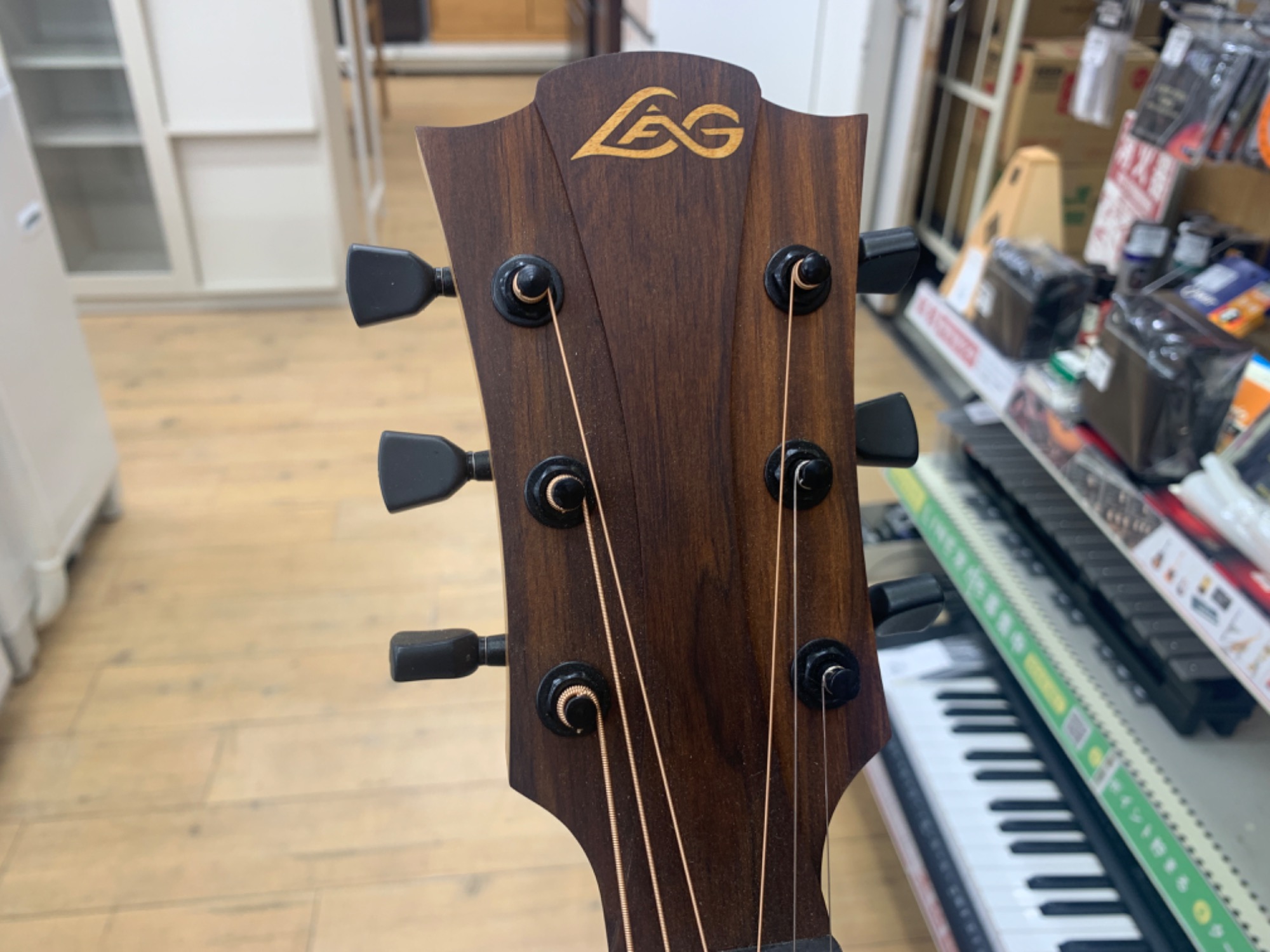 【トレファク神戸新長田店 買取/販売】取りに来られる方限定！LAG Guitarsのギターのご紹介です！ 楽器買取強化中！！】LAG Guitars （ラグ・ギターズ）アコースティック