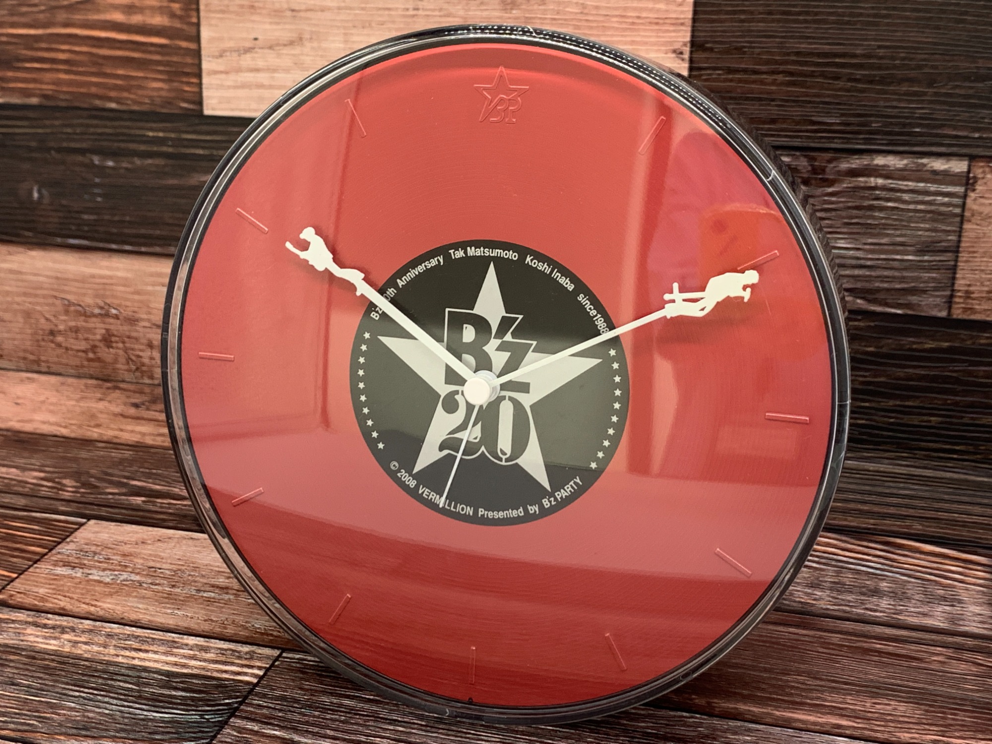 B'z(ビーズ)20周年記念目覚まし時計のご紹介です！！！｜2024年09月15