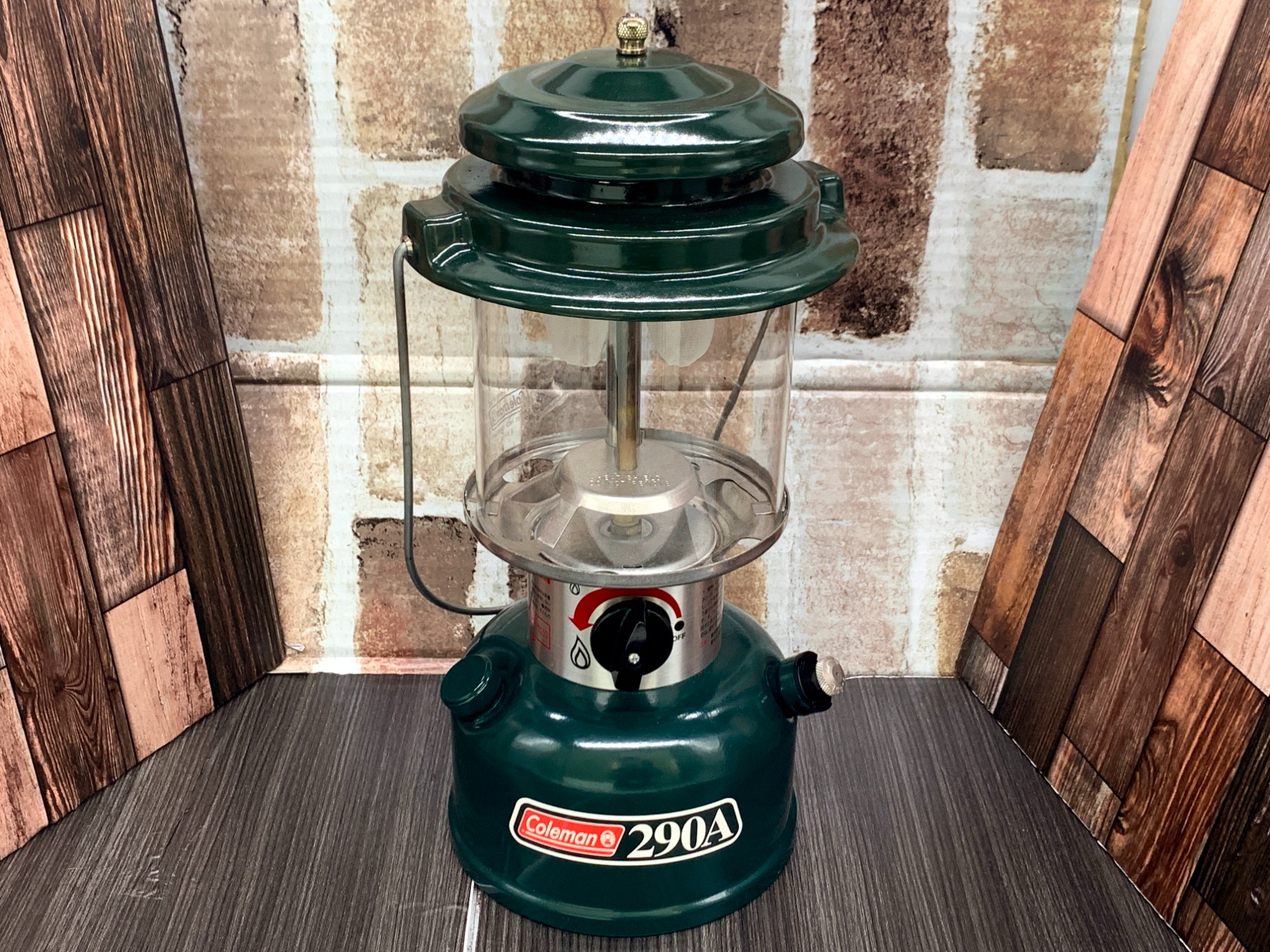 コールマンホワイトガソリン、ツーマントルランタン☆新品☆