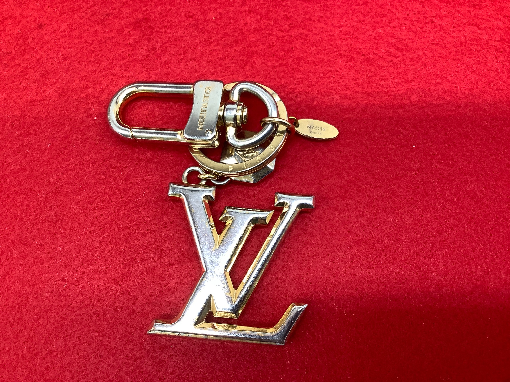 Louis Vuitton キーリング 早い者勝ち❗ LOUIS VUITTON ルイヴィトン キーホルダー Louis Vuitton LV