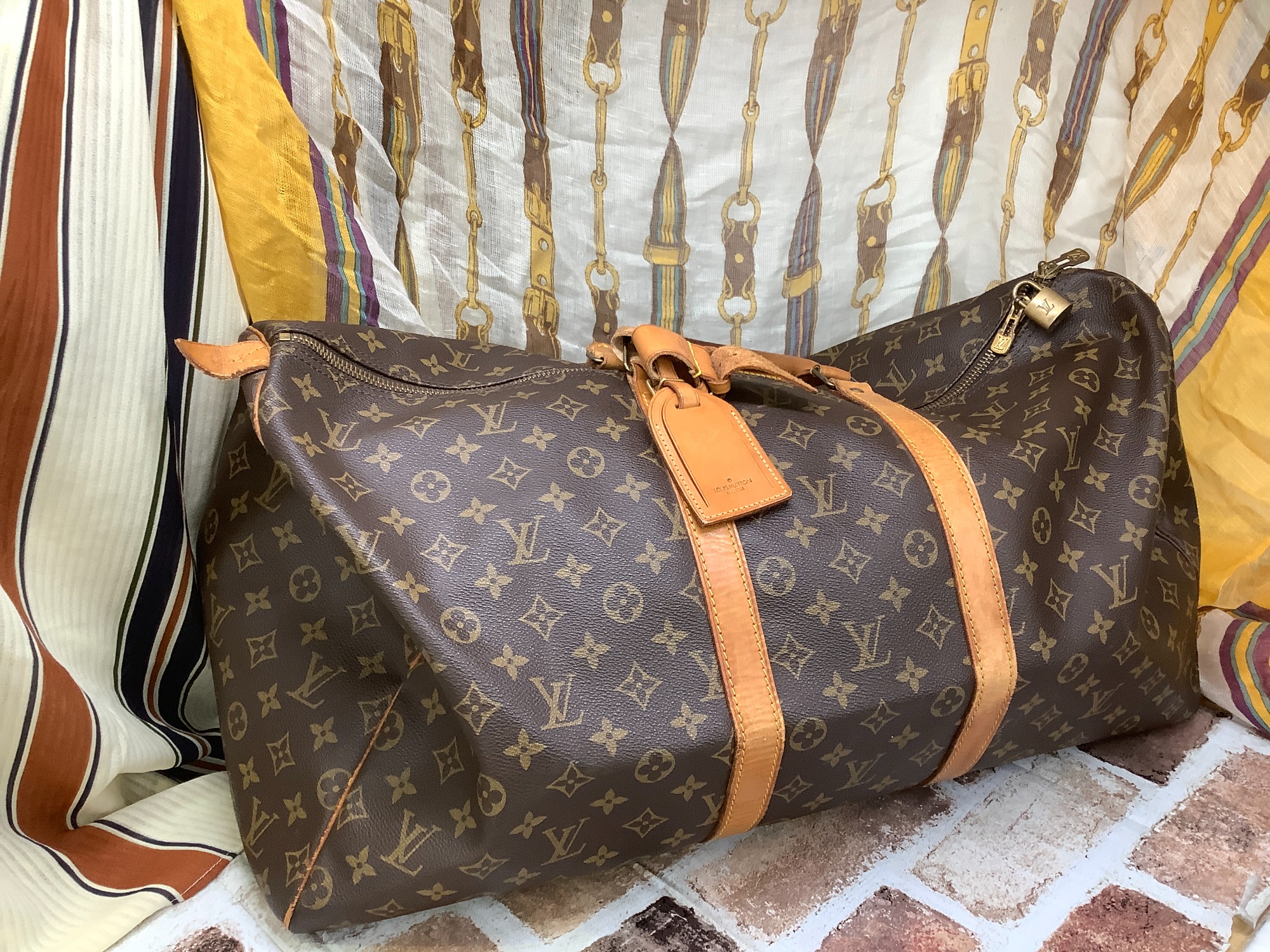 LOUIS VUITTON（ルイ・ヴィトン）】旅行に大活躍のトラベルバッグのご