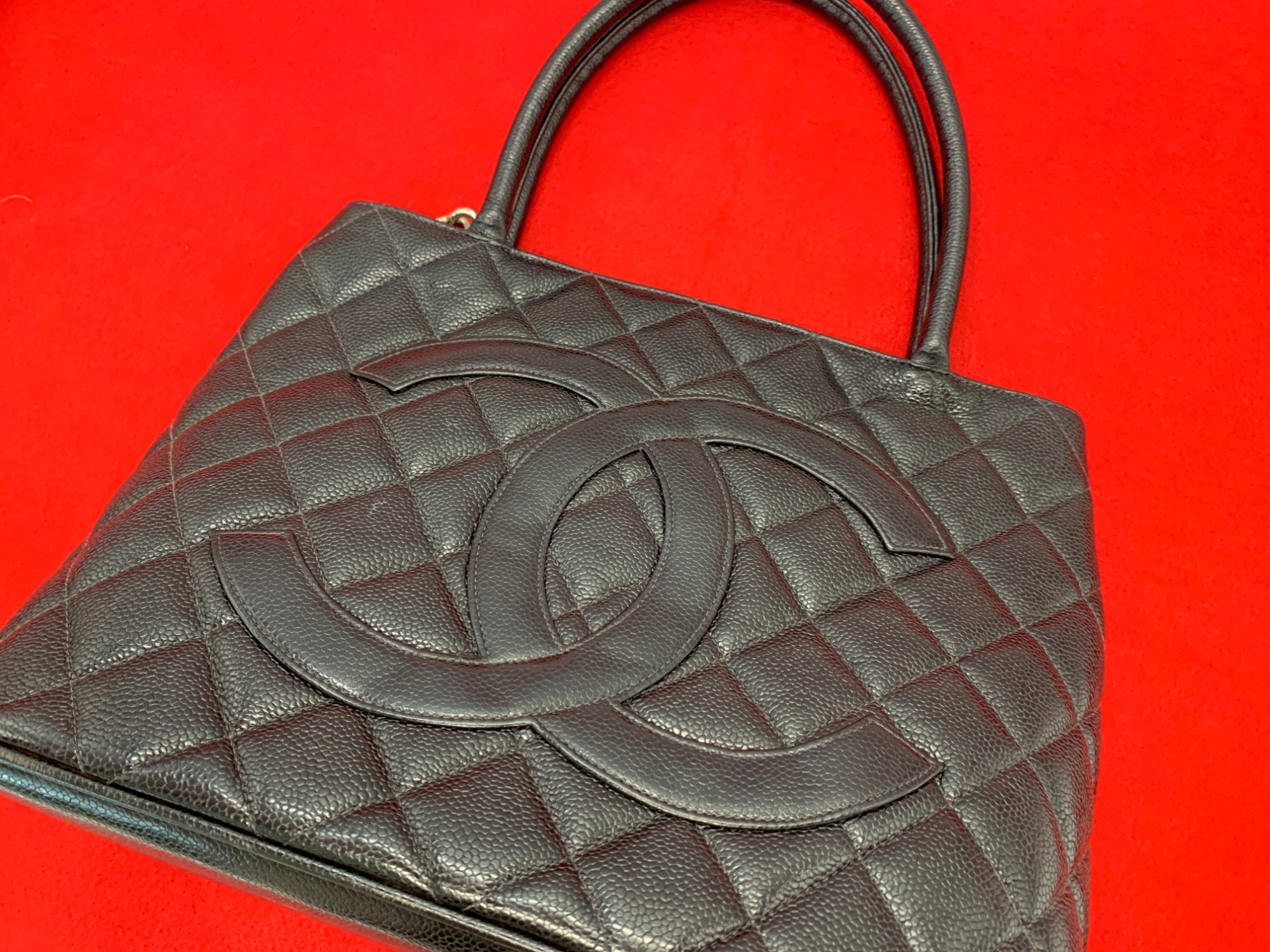 CHANELマトラッセ復刻トートバック CHANEL】マトラッセ復刻トートバッグのご紹介です｜2025年07月15